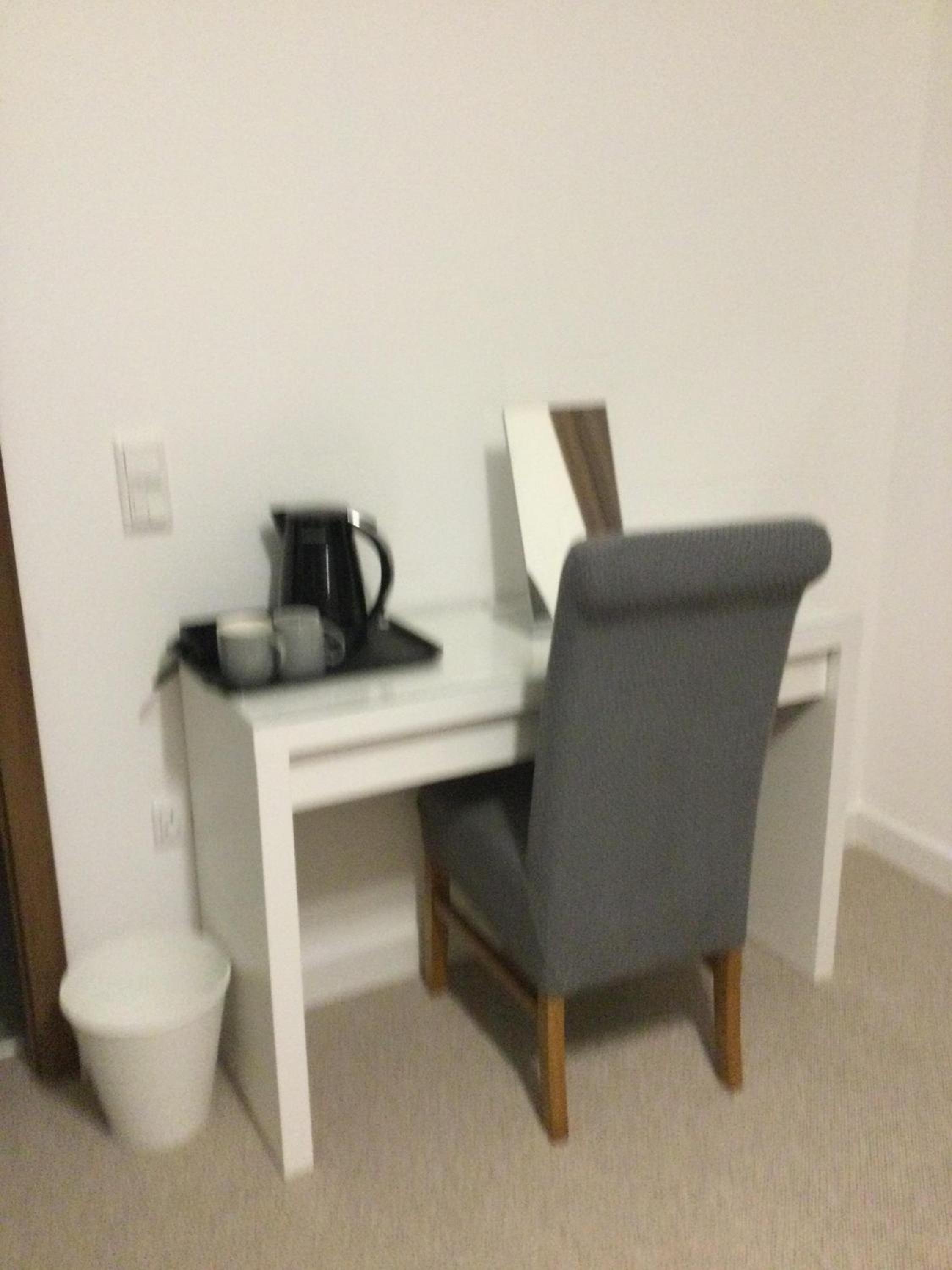 Deluxe Double Room with Shower - Photo 4