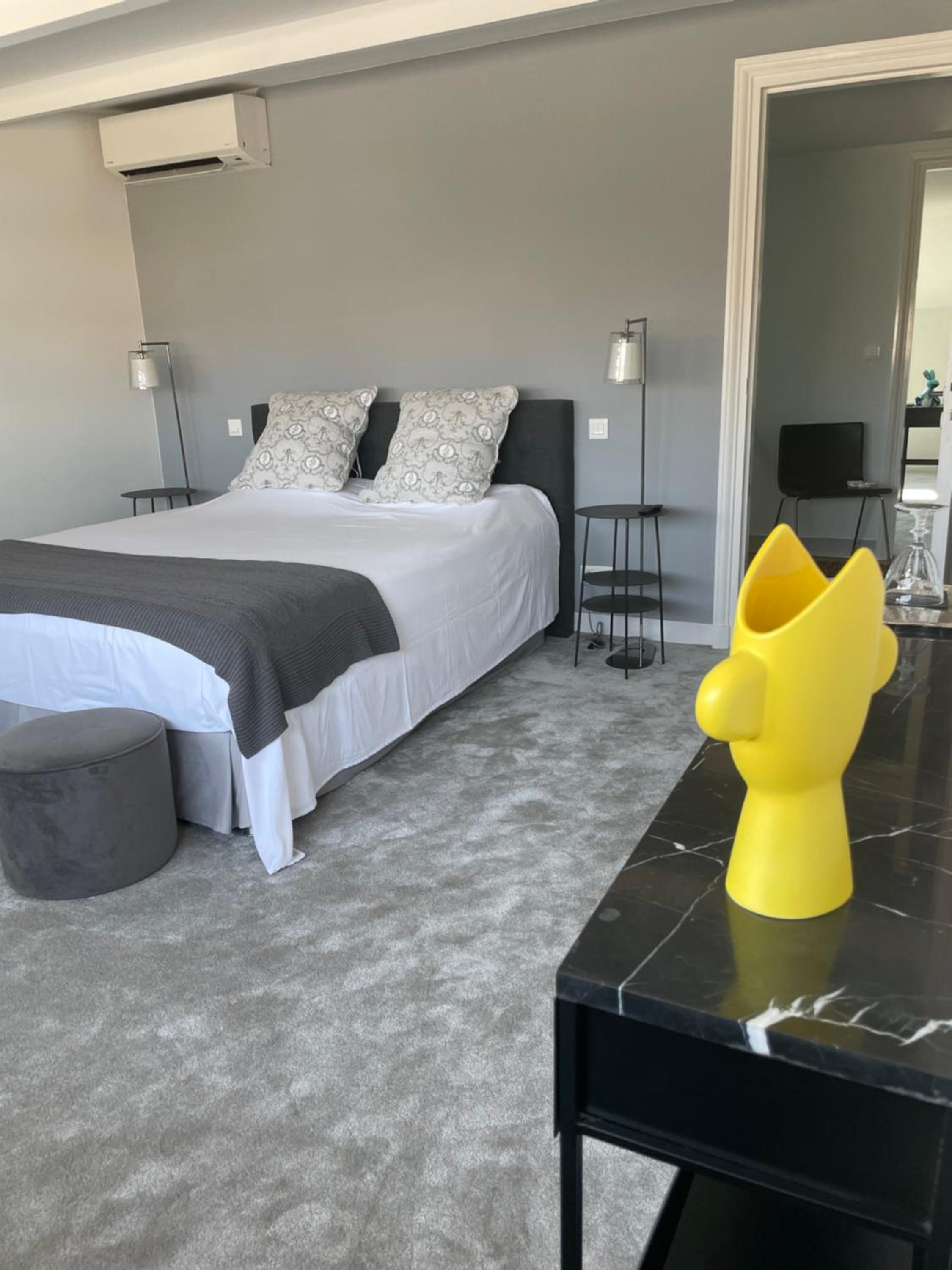 Suite with Garden View