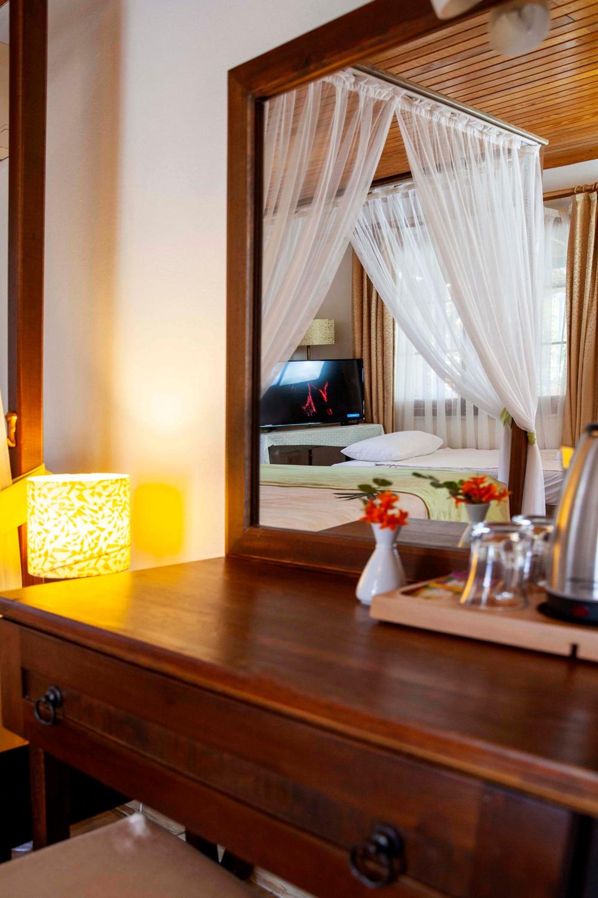 Deluxe Triple Room photo 3