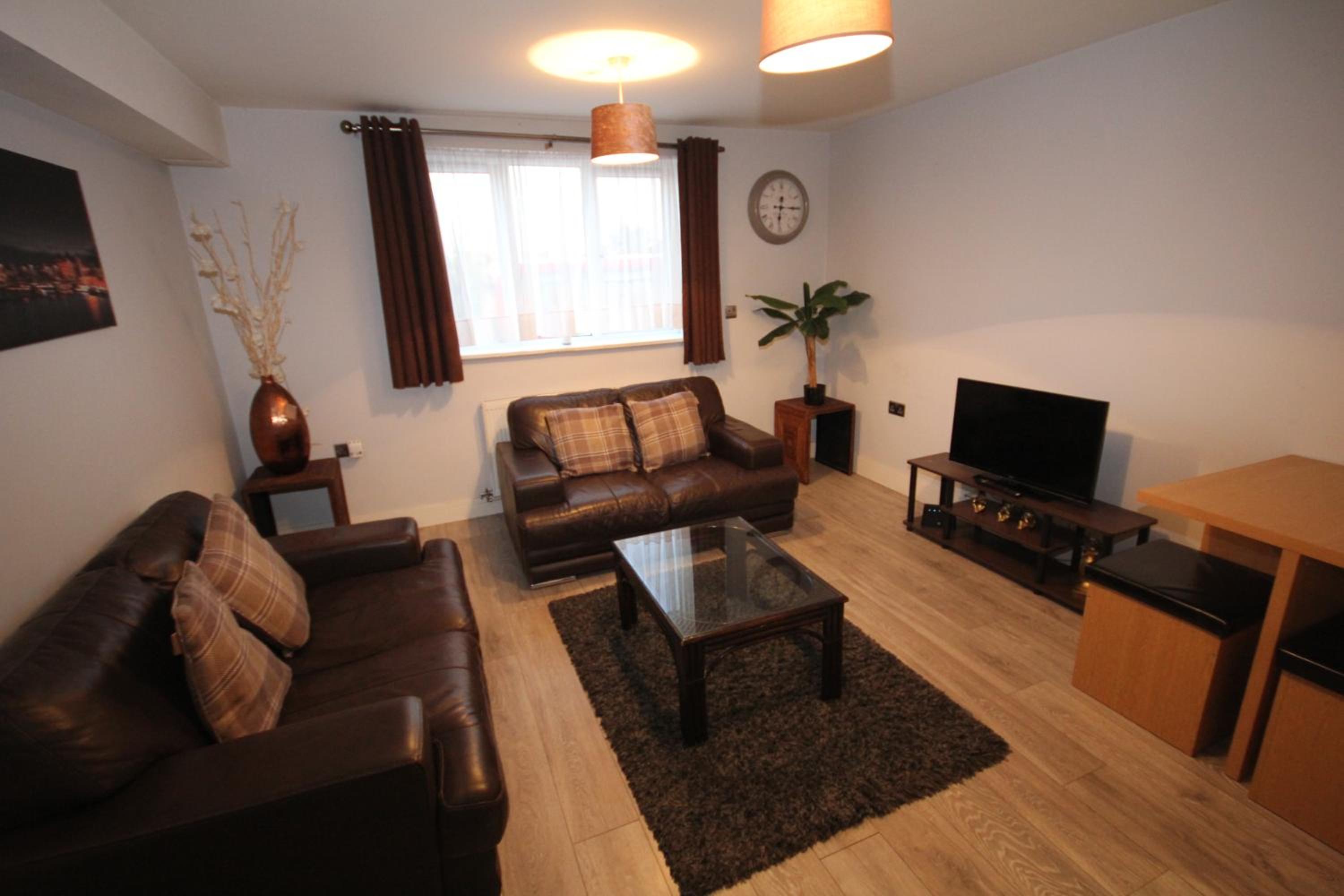 Apartment photo 1
