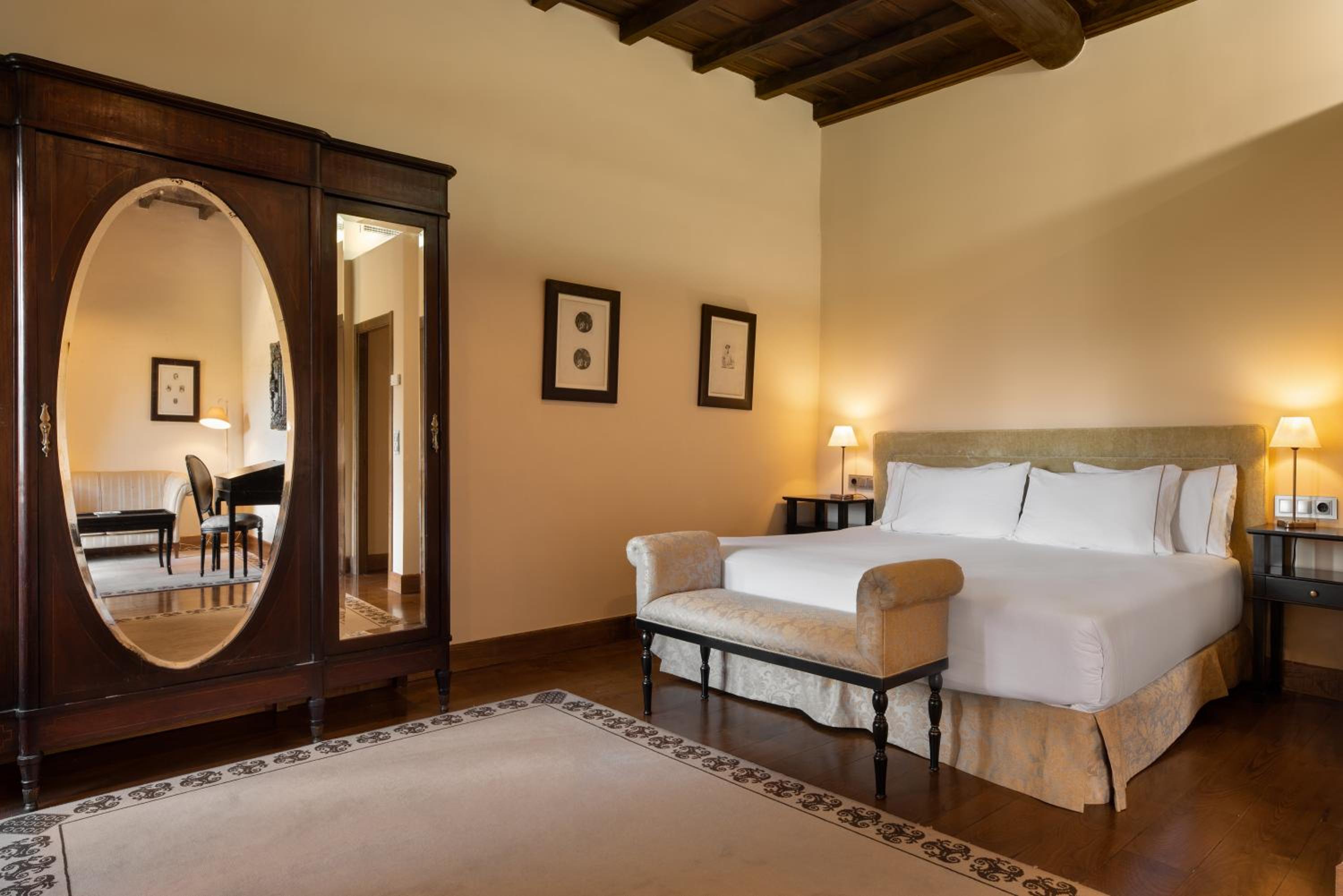 Junior Suite - Photo 7
