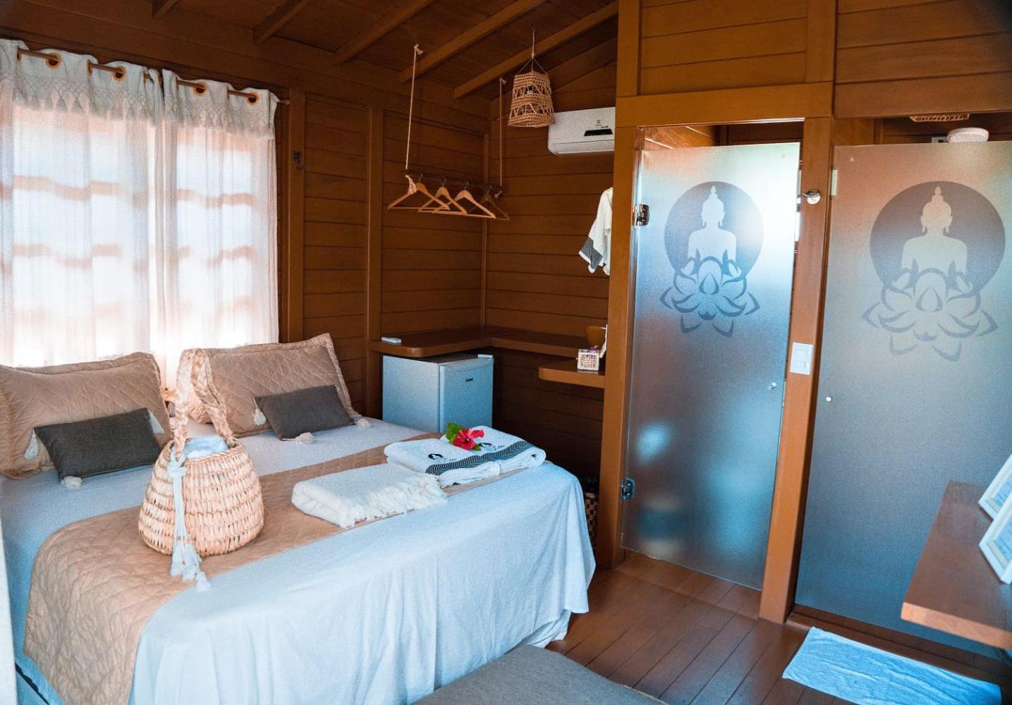 One-Bedroom Bungalow