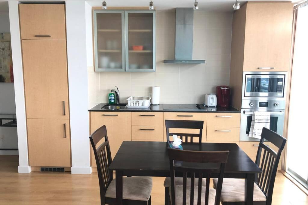 One-Bedroom Apartment - Photo 14