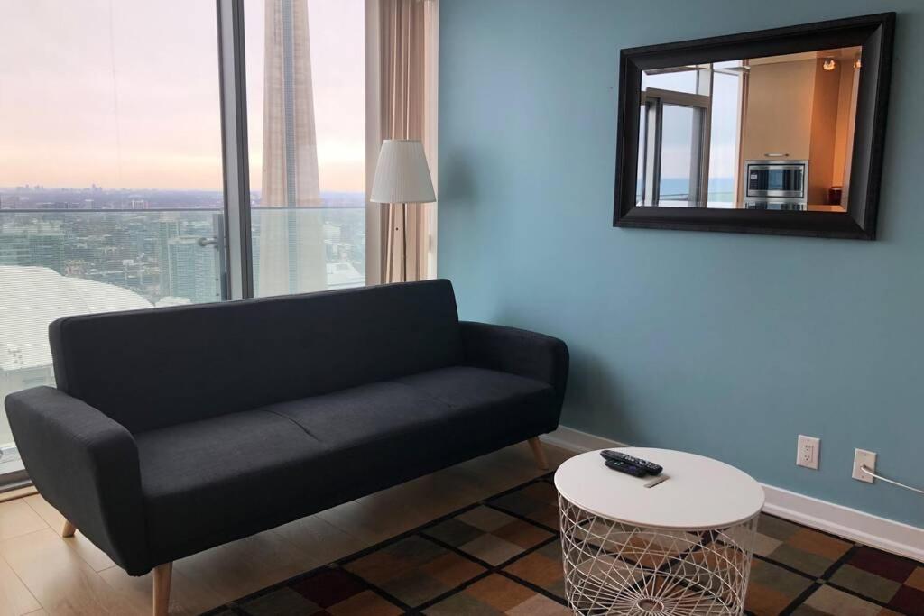 One-Bedroom Apartment - Photo 16