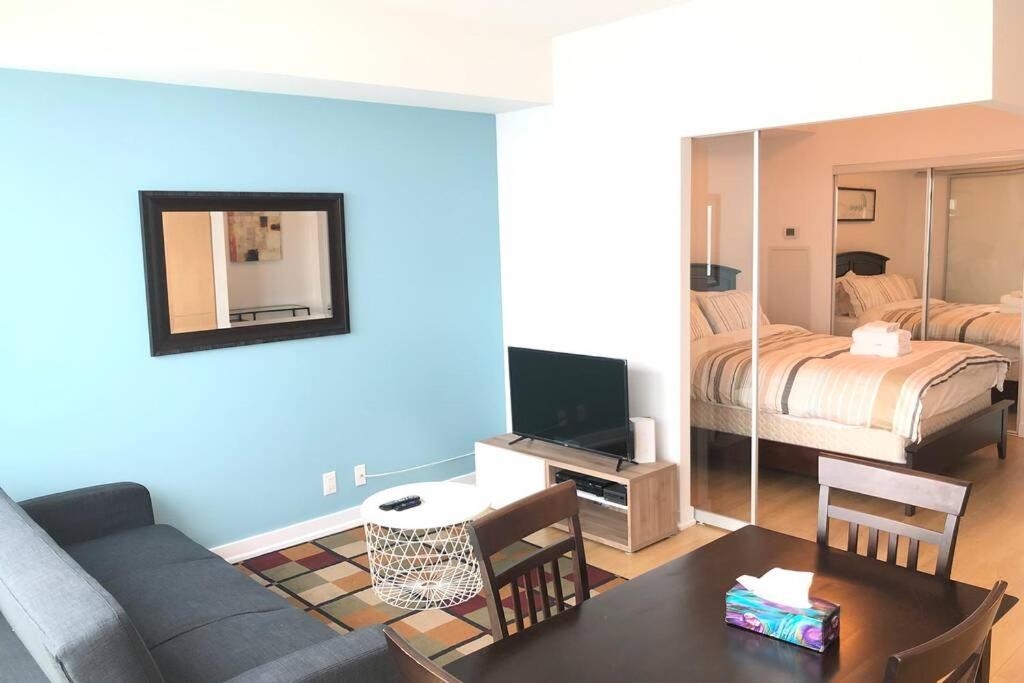 One-Bedroom Apartment - Photo 23