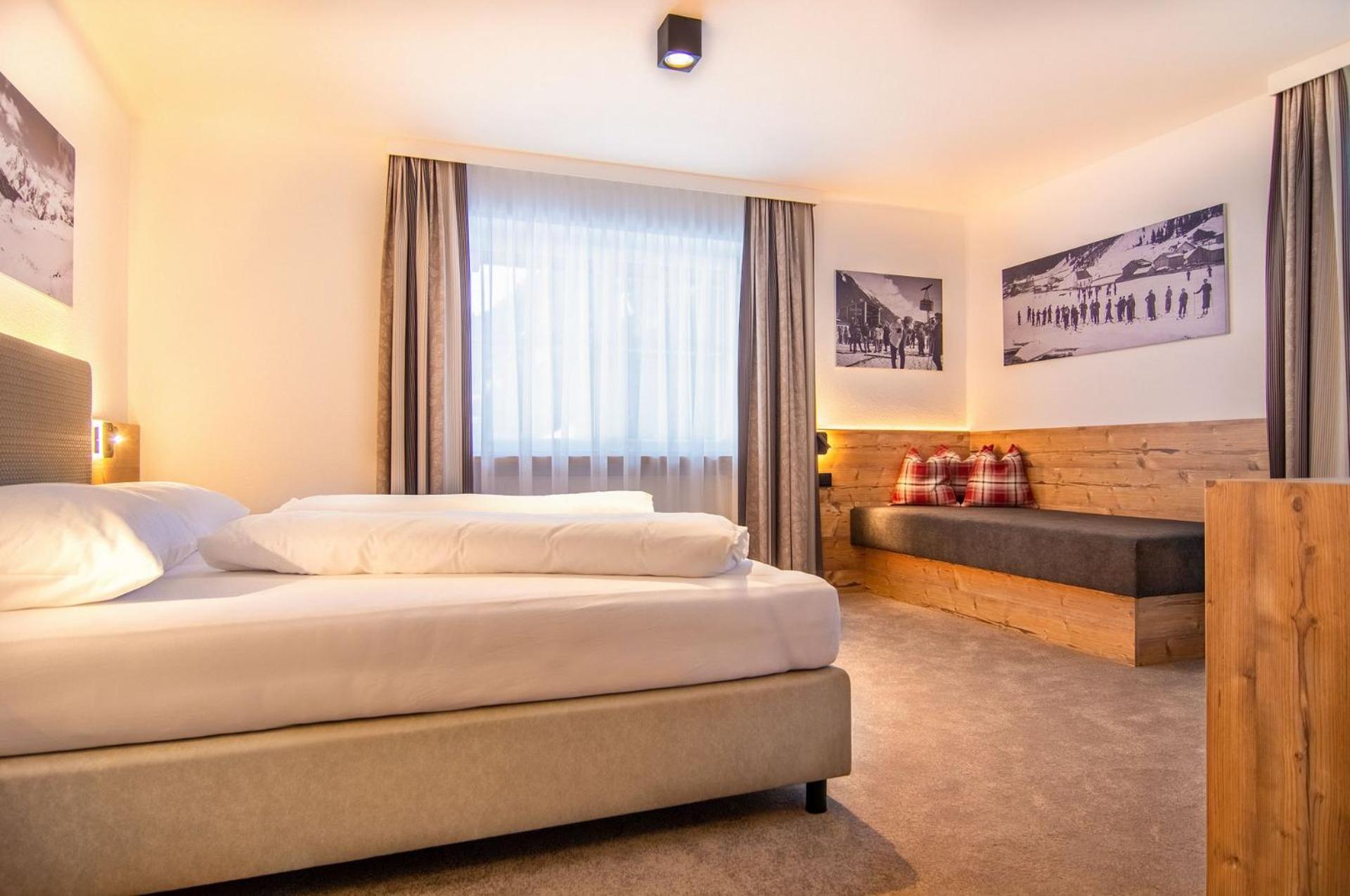 Double Room with Balcony photo 3