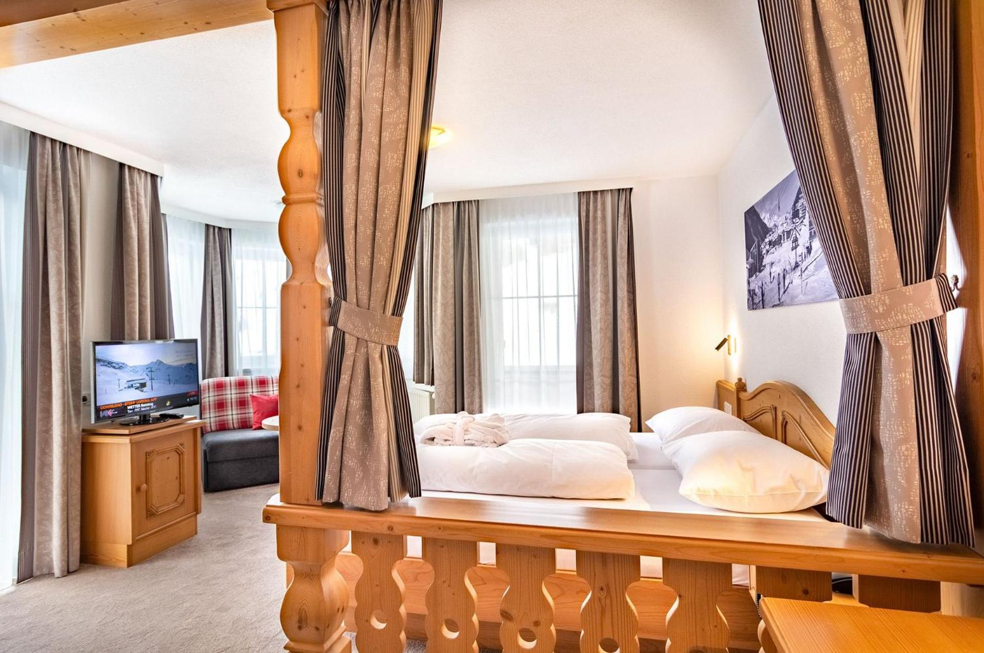 Double Room with Balcony photo 1