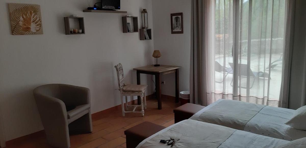 Double Room with Garden View photo 2