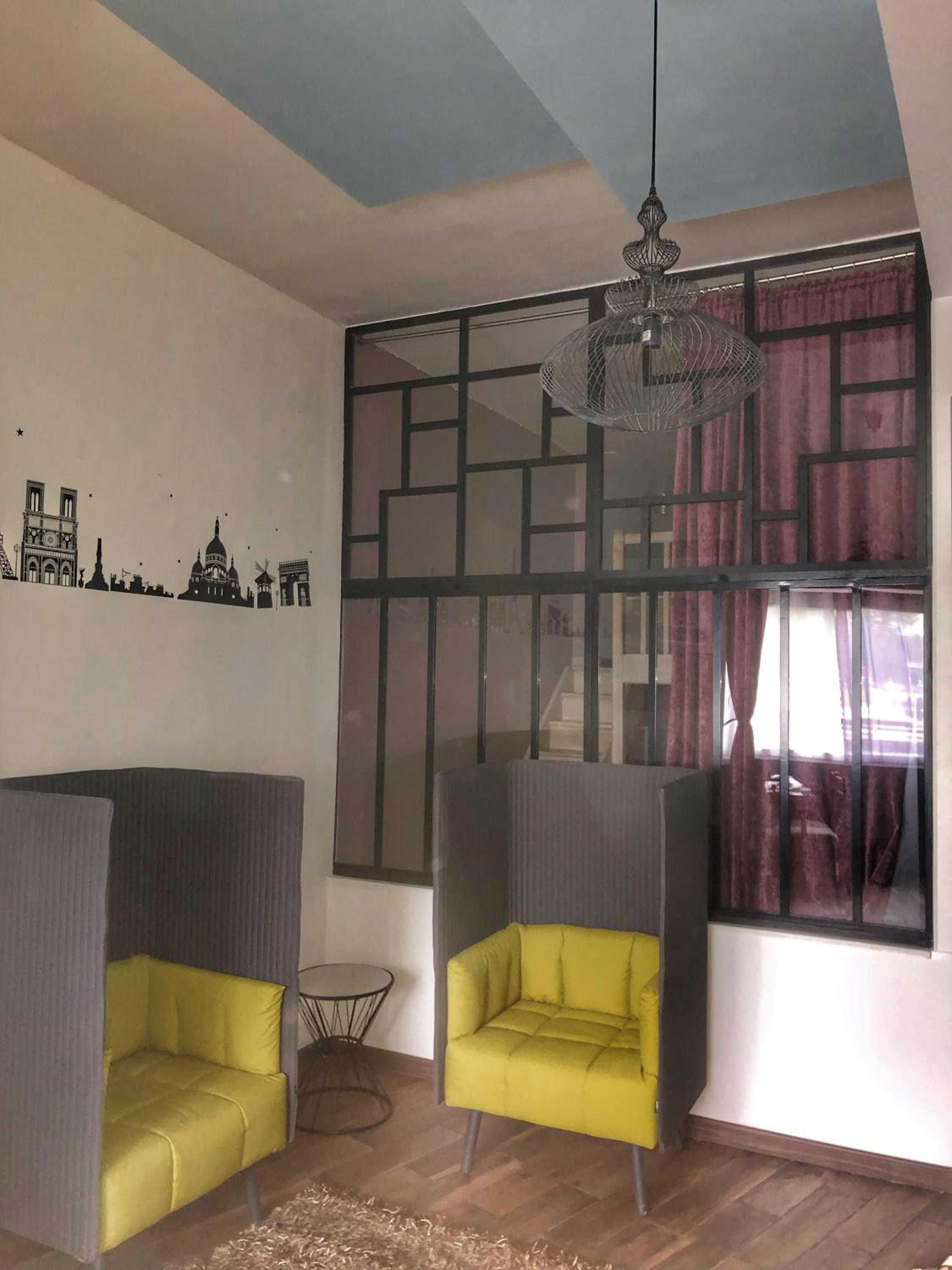 Deluxe Apartment photo 2