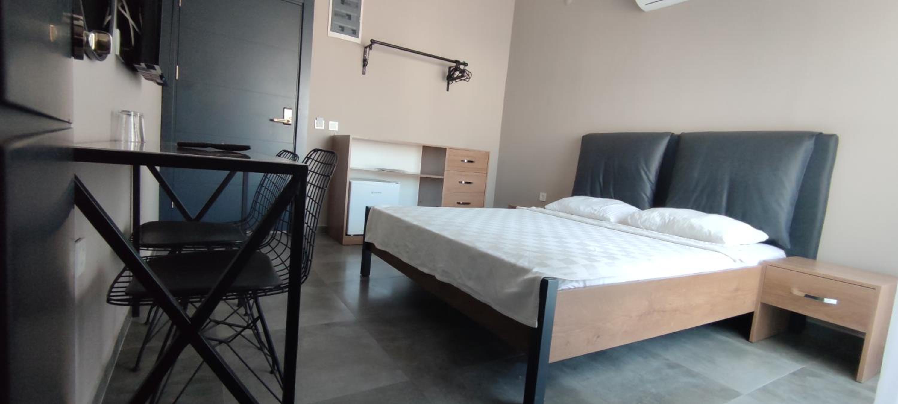 Economy Double Room photo 3