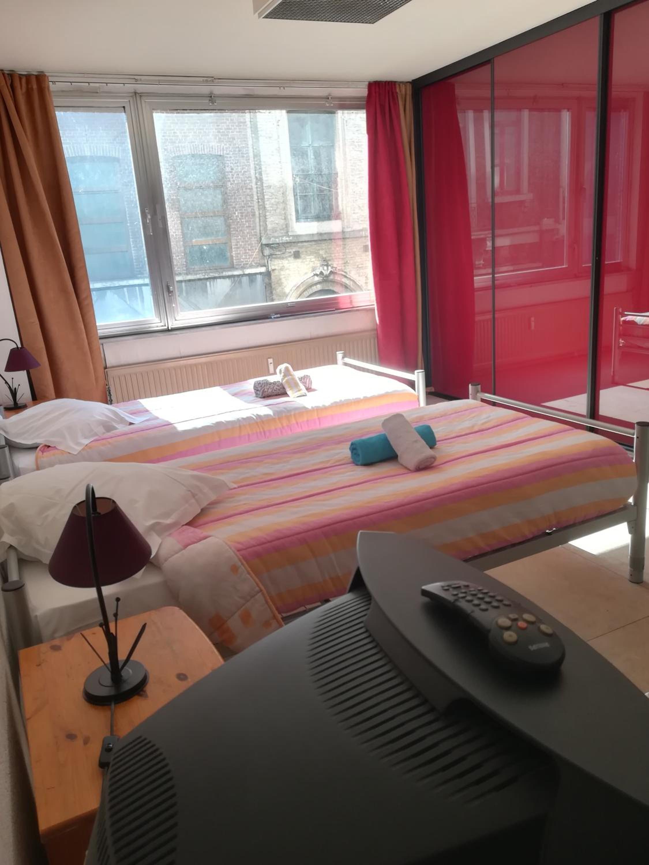 Studio (2 Adults)