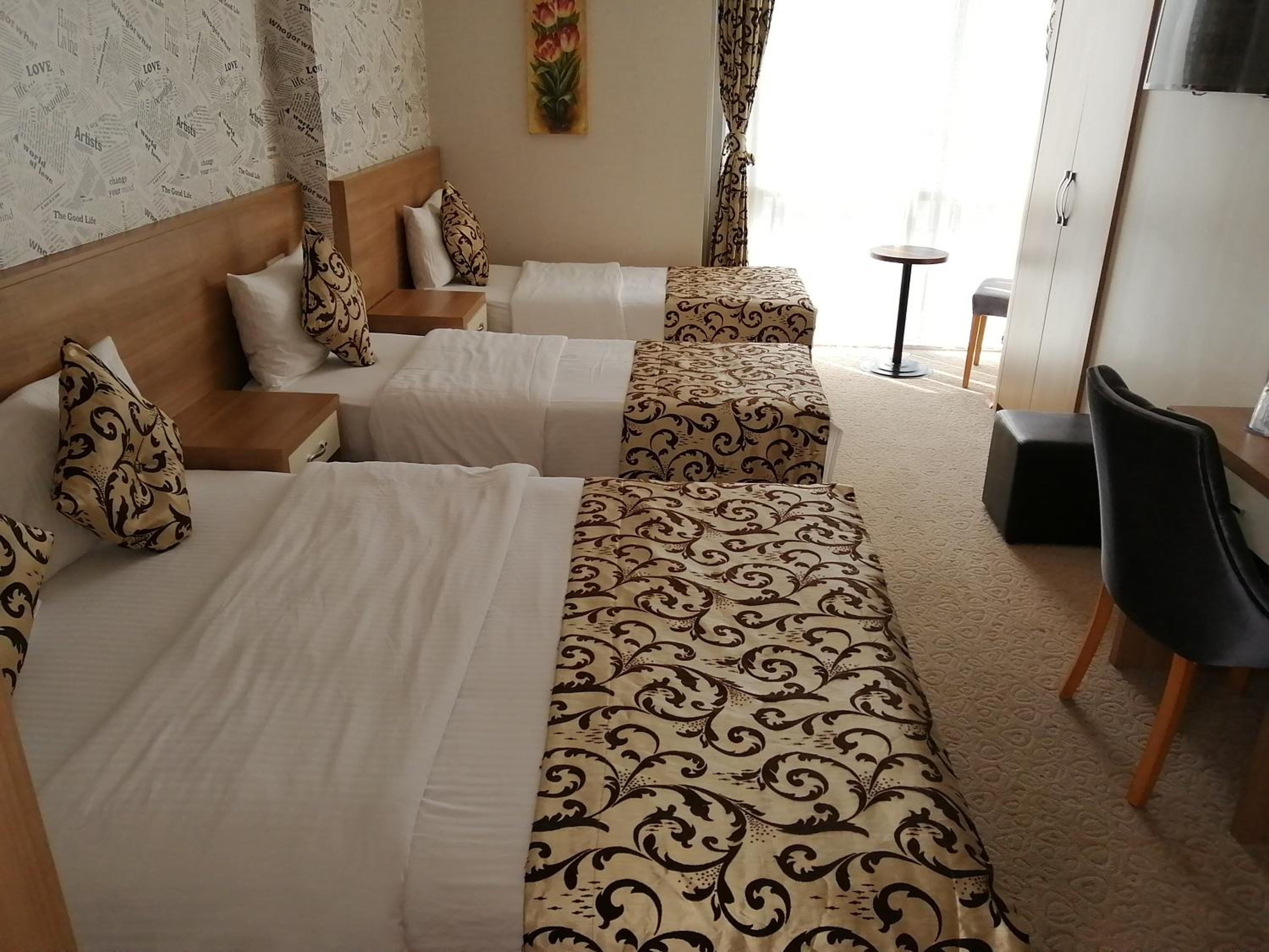 Standard Triple Room photo 1