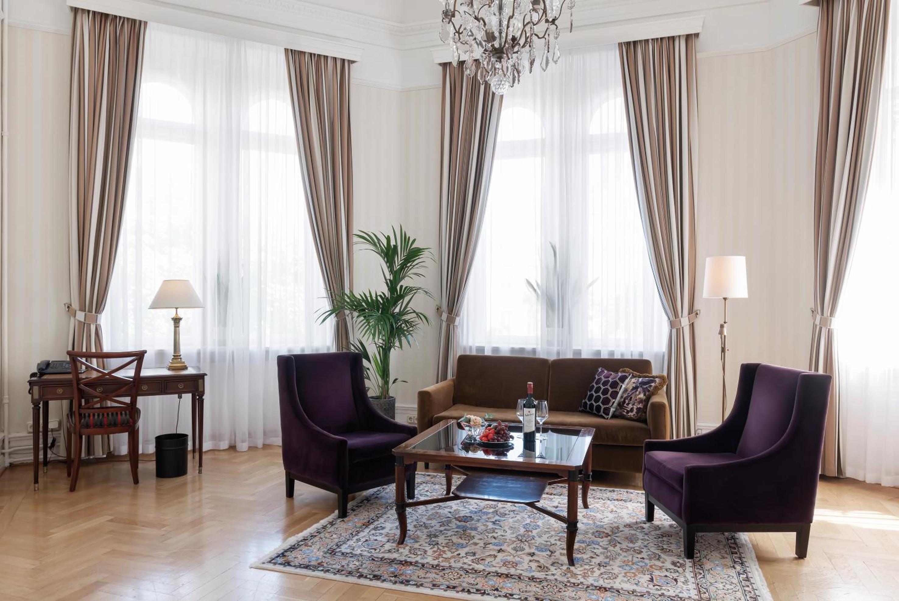 Junior Suite
