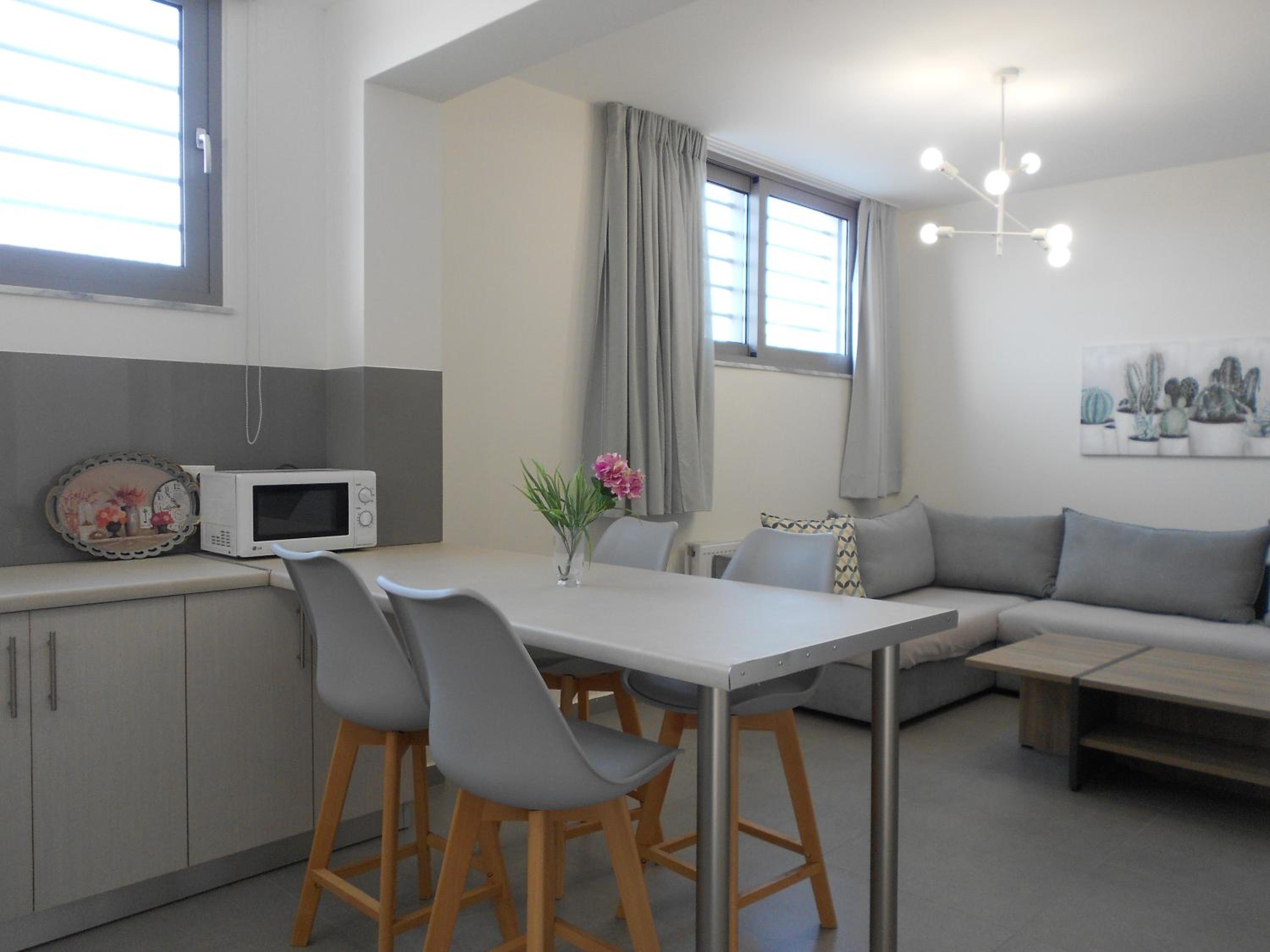 Villa photo 3