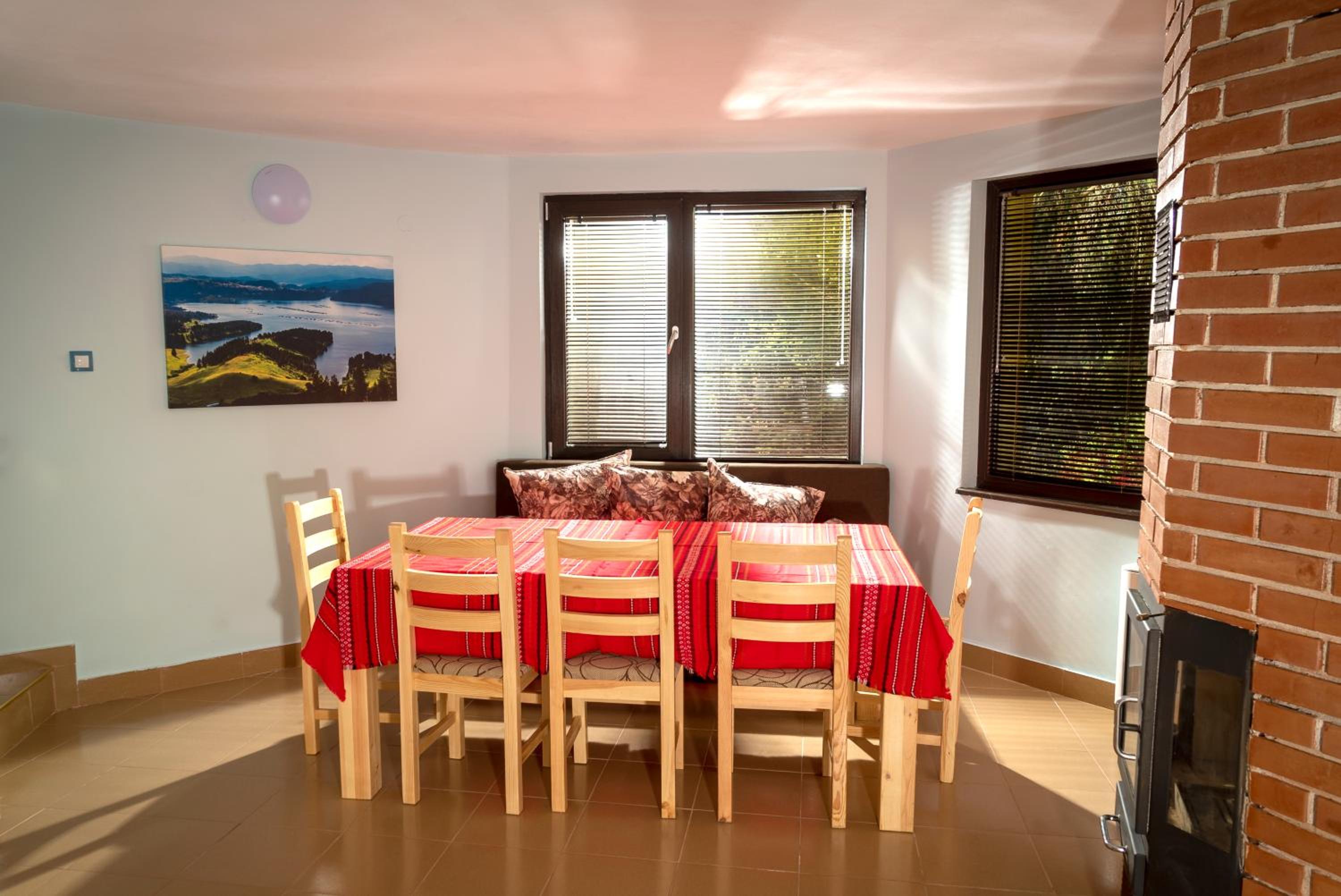 Two-Bedroom House photo 3
