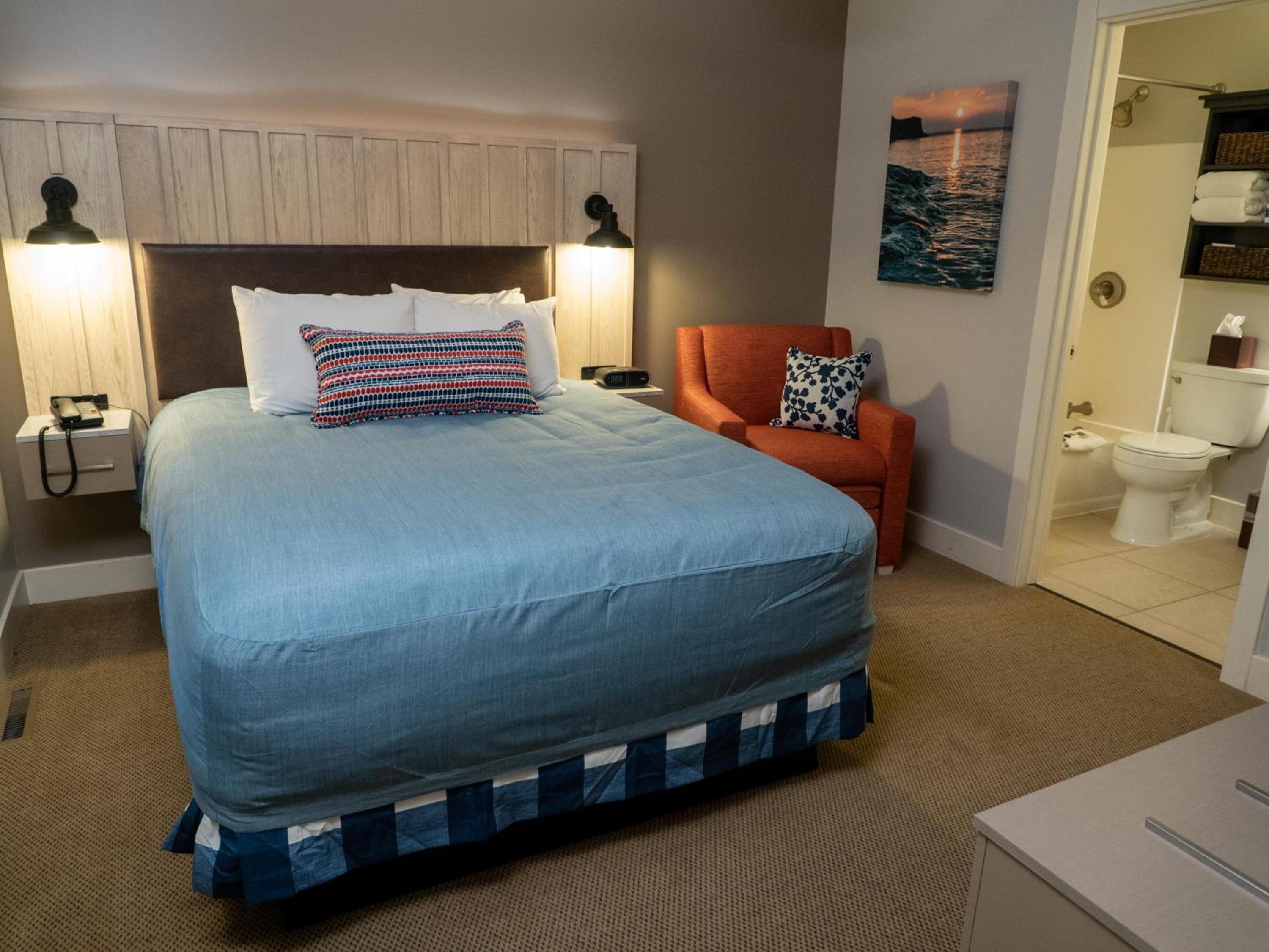 Queen Room photo 1