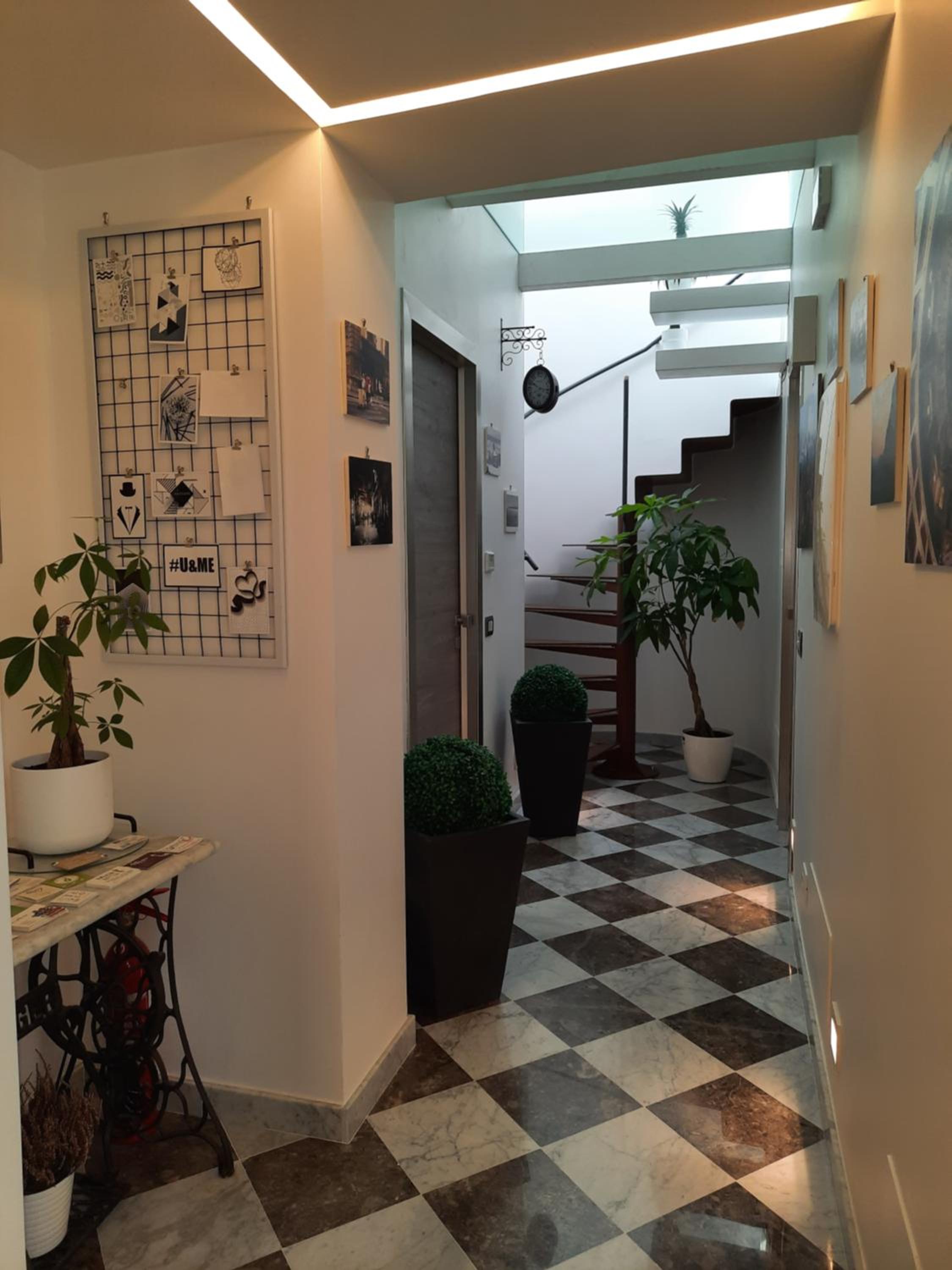 Triple Room with Balcony - Photo 34