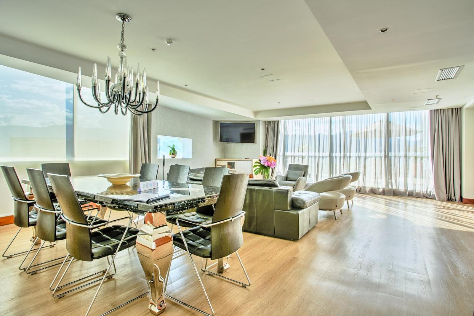 Presidential Suite