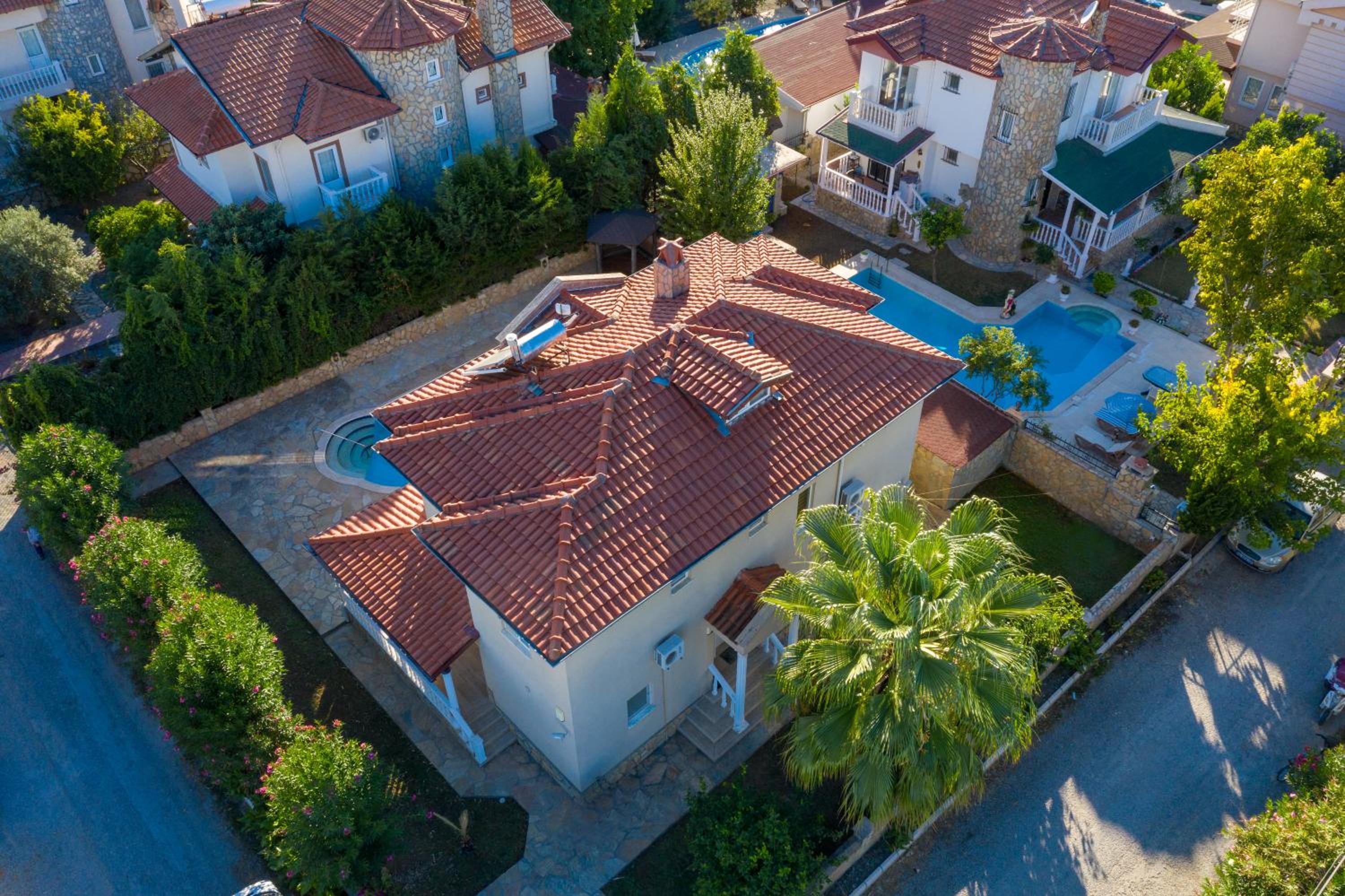Three-Bedroom Villa photo 3