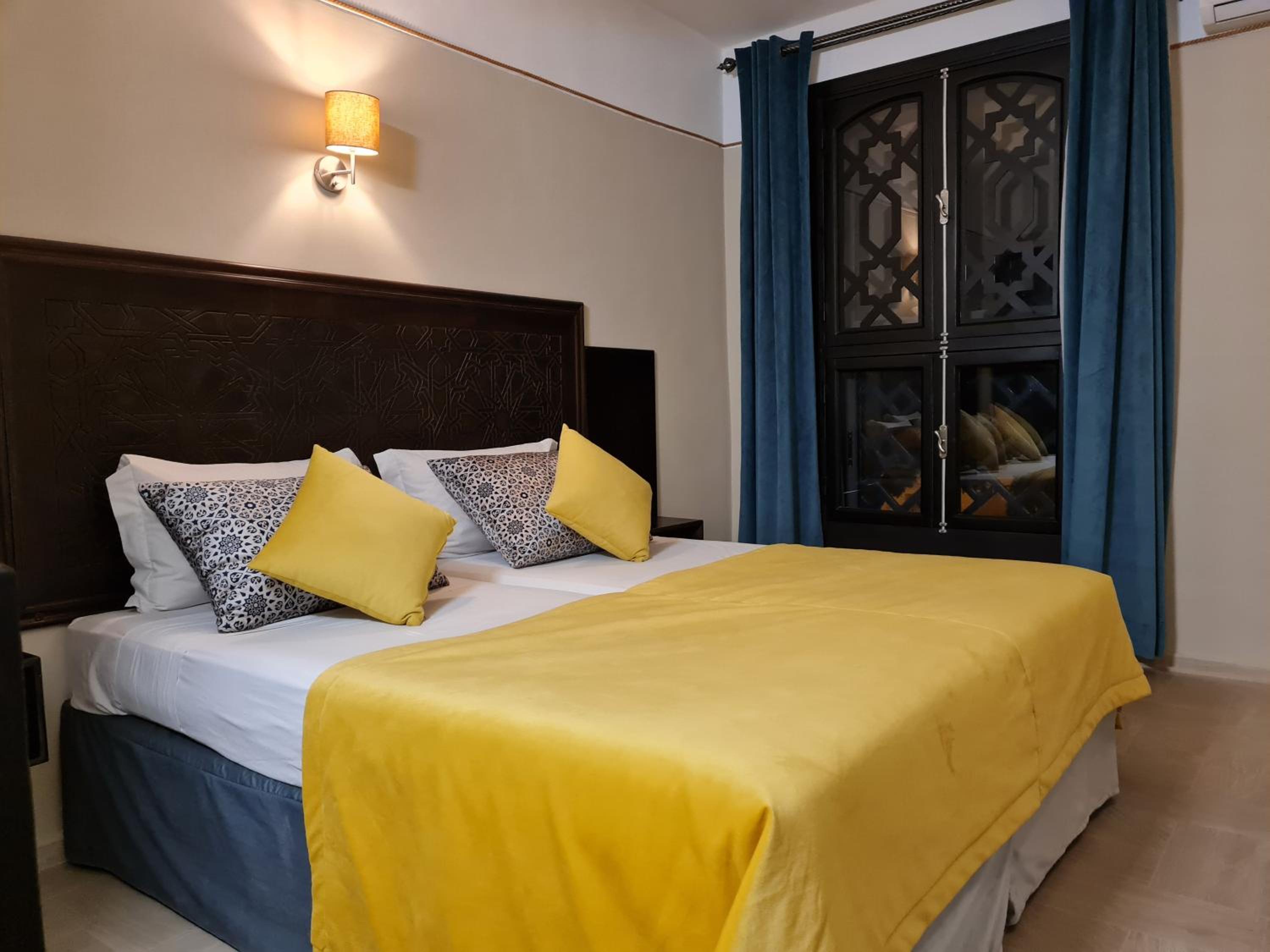 Superior Double or Twin Room - Photo 1