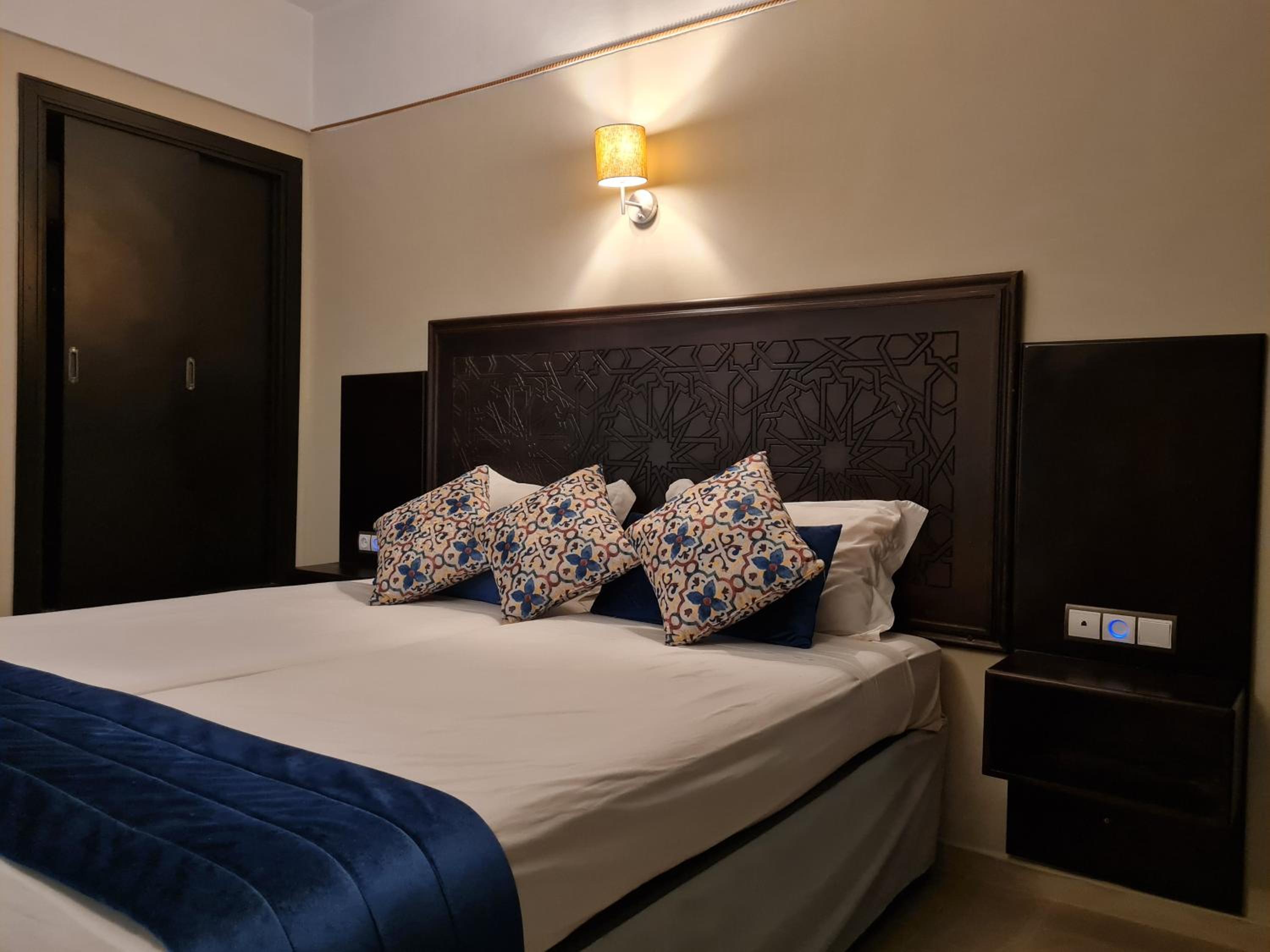 Superior Double or Twin Room - Photo 5