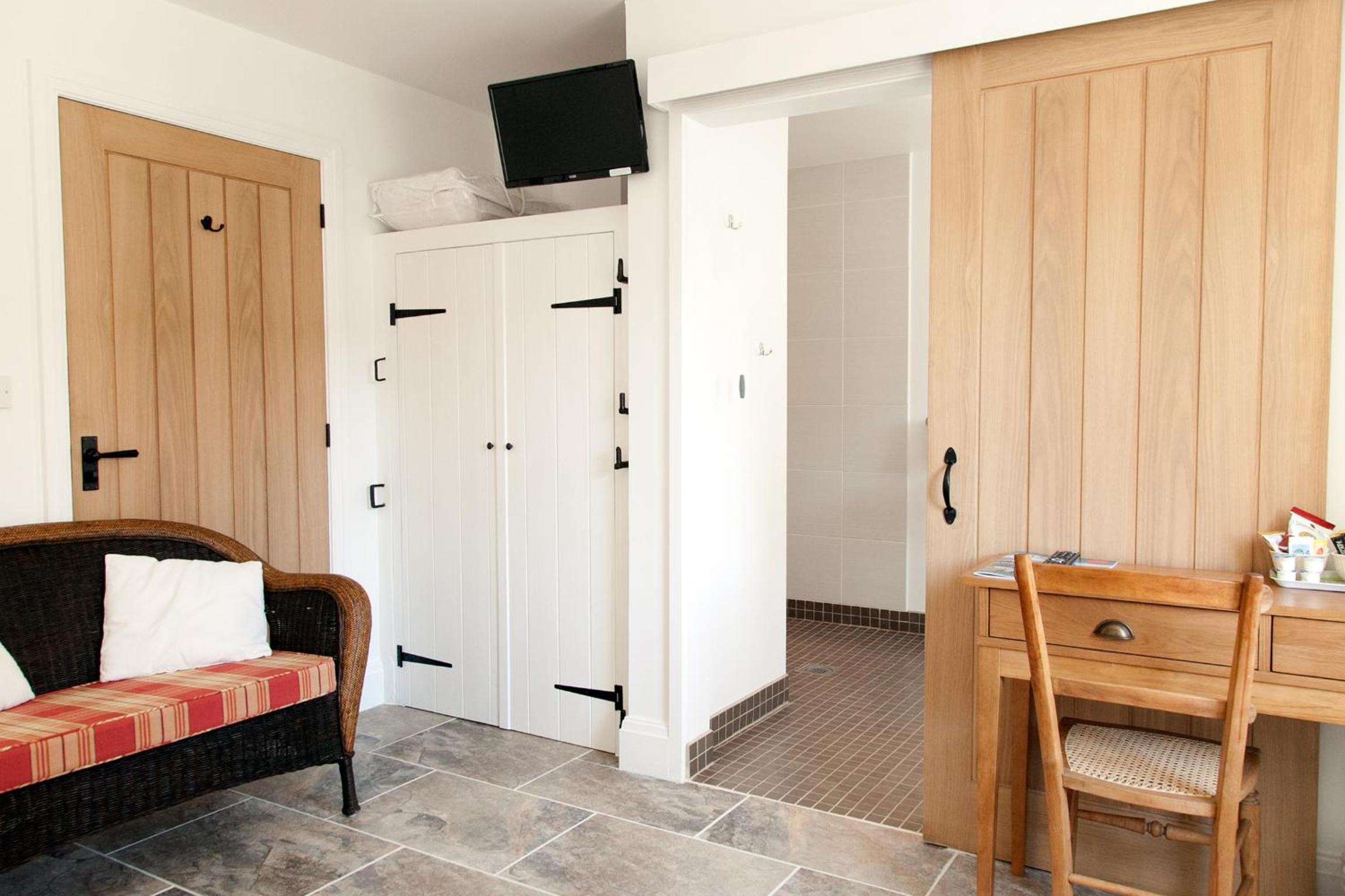 Double or Twin Room - Disability Access photo 2