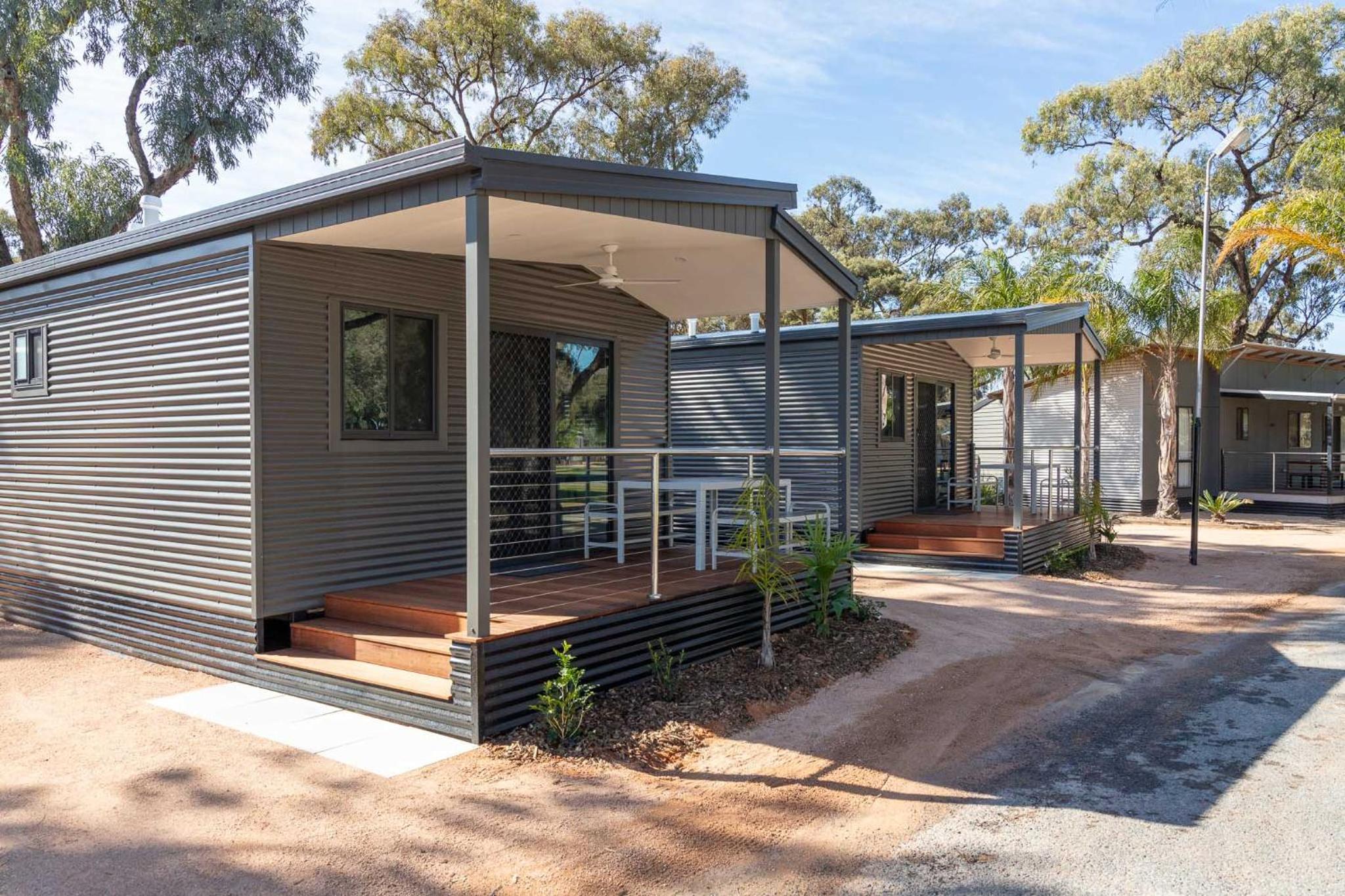 Standard 2 Bedroom Cabin - Sleeps 6 - Photo 2