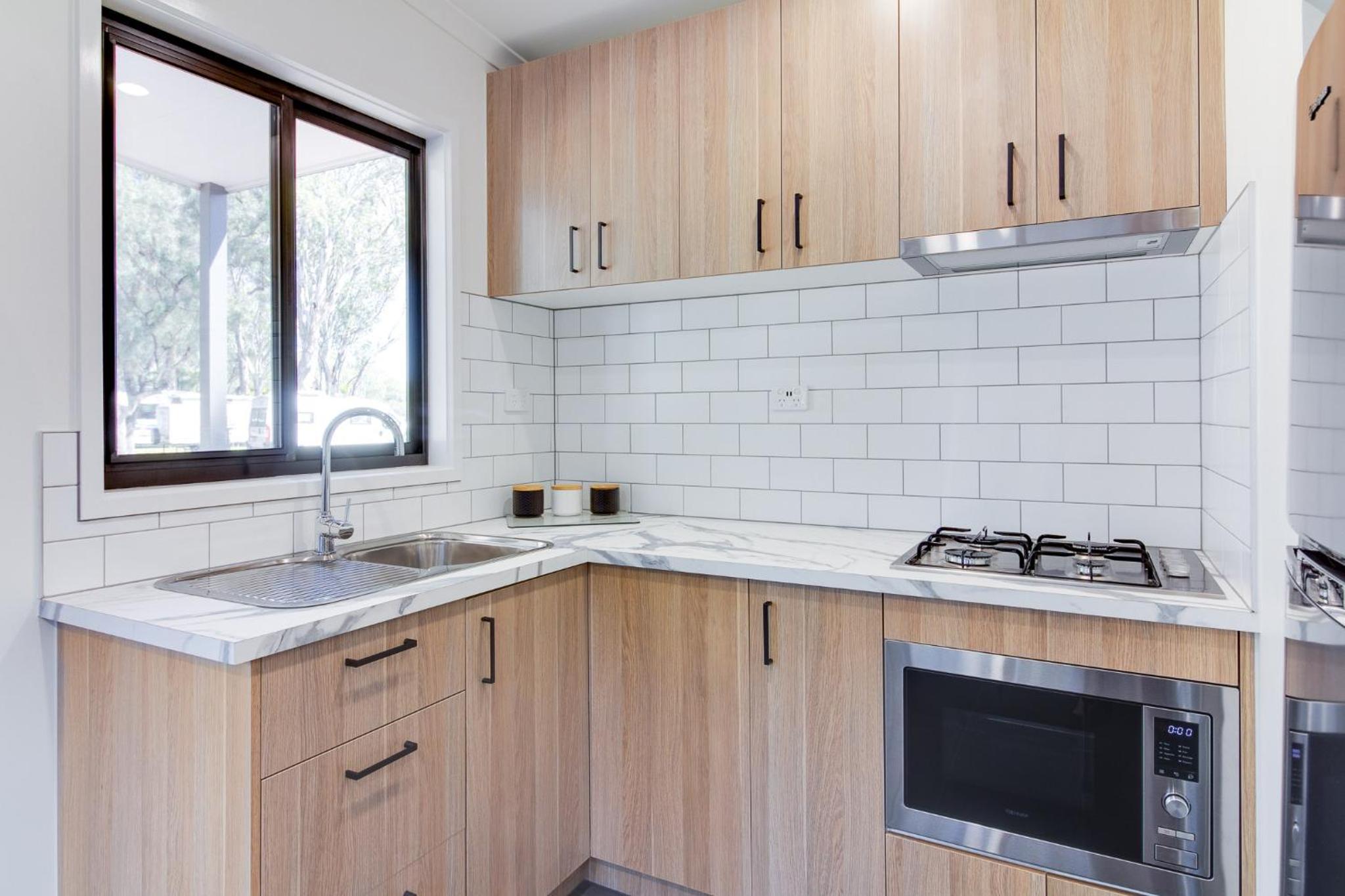 Standard 2 Bedroom Cabin - Sleeps 6 - Photo 3