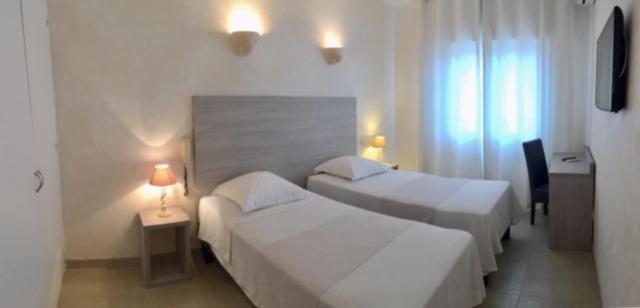 Standard Twin Room