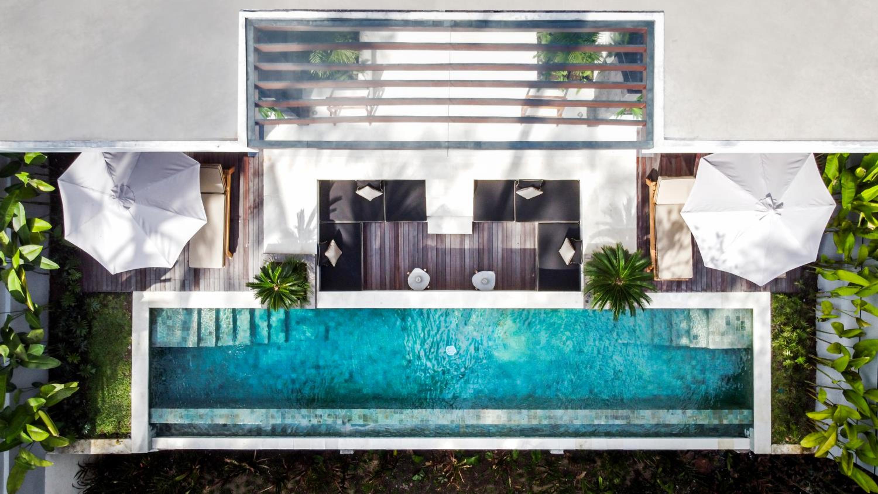 Two-Bedroom Villa - Photo 4