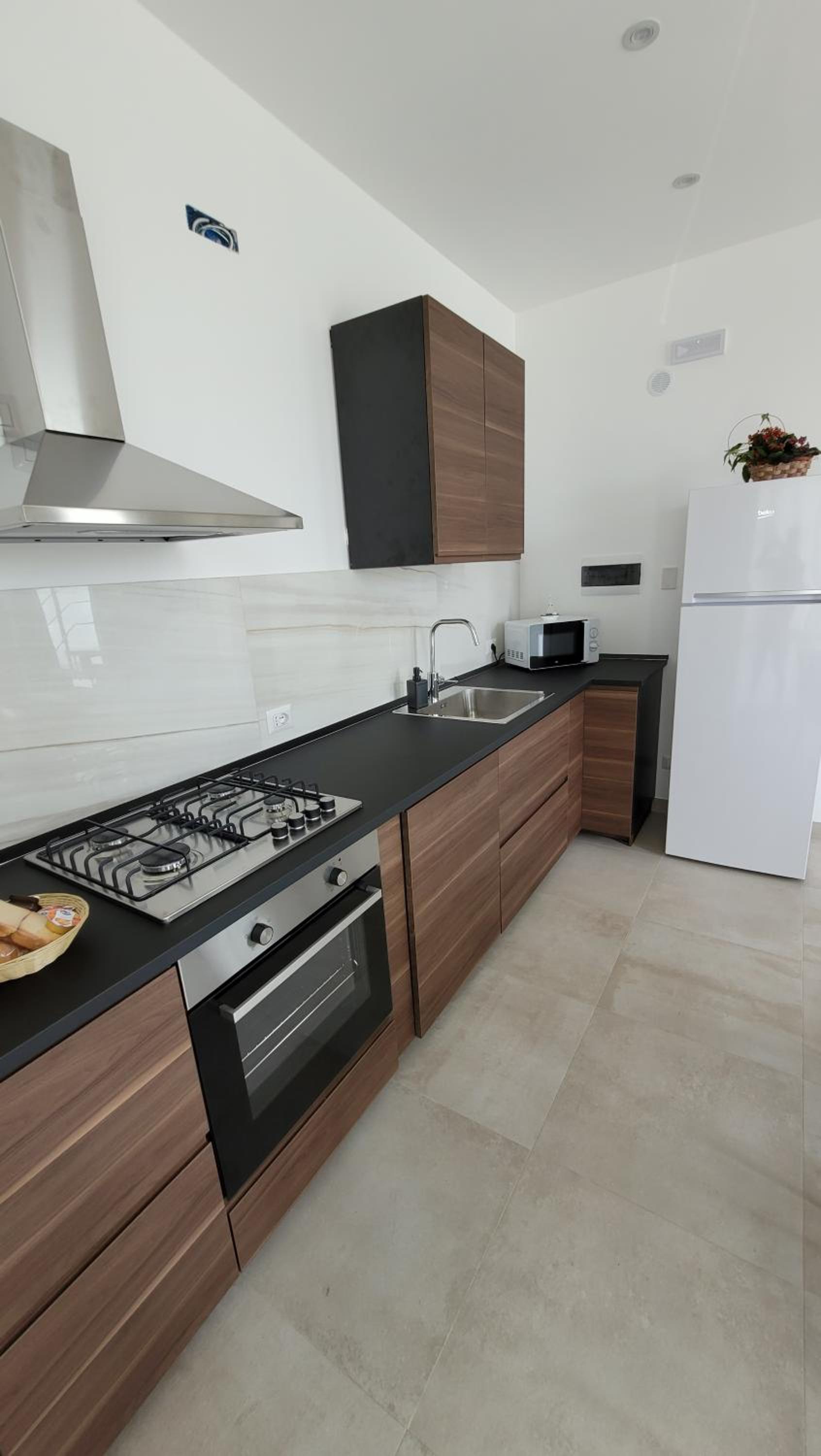 Two-Bedroom House - Photo 82