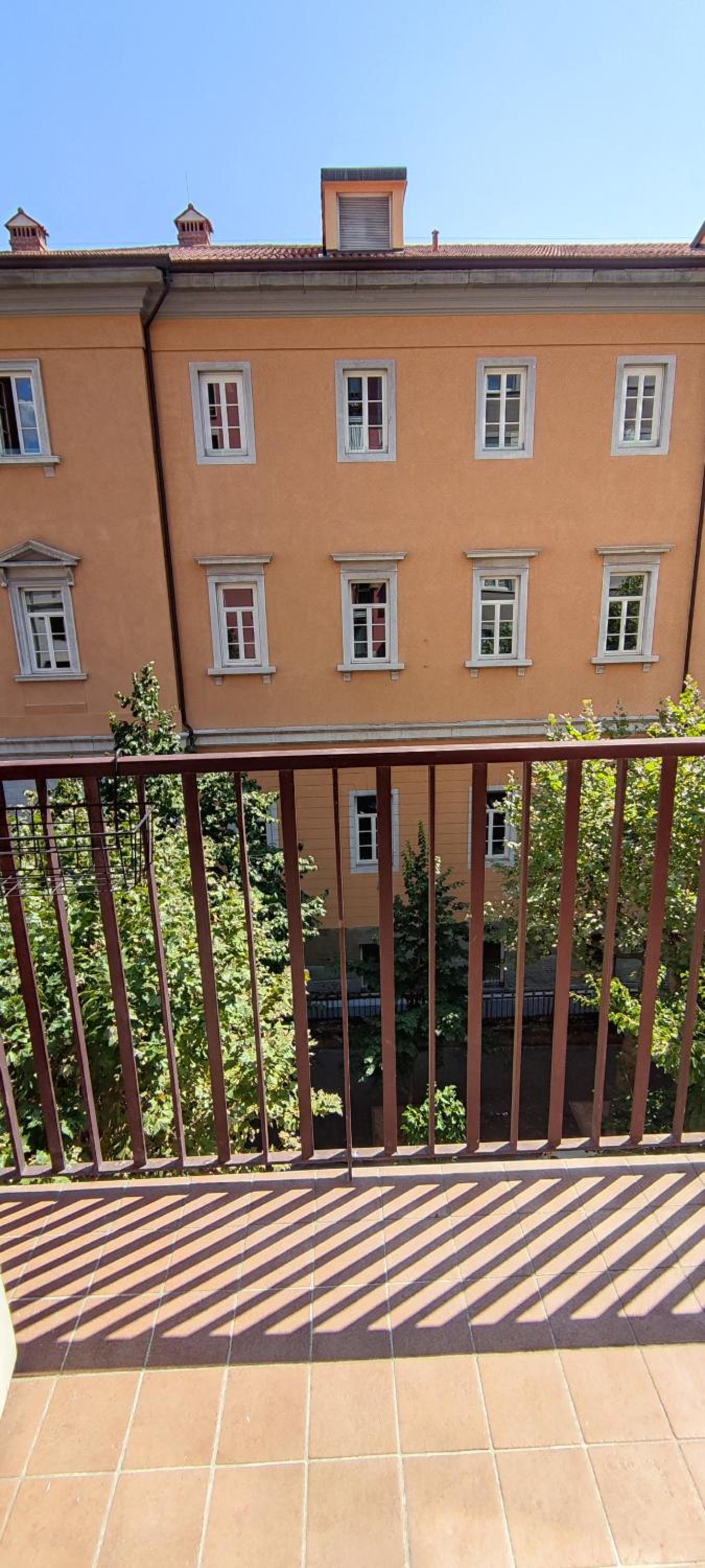 Two-Bedroom Apartment - Photo 2