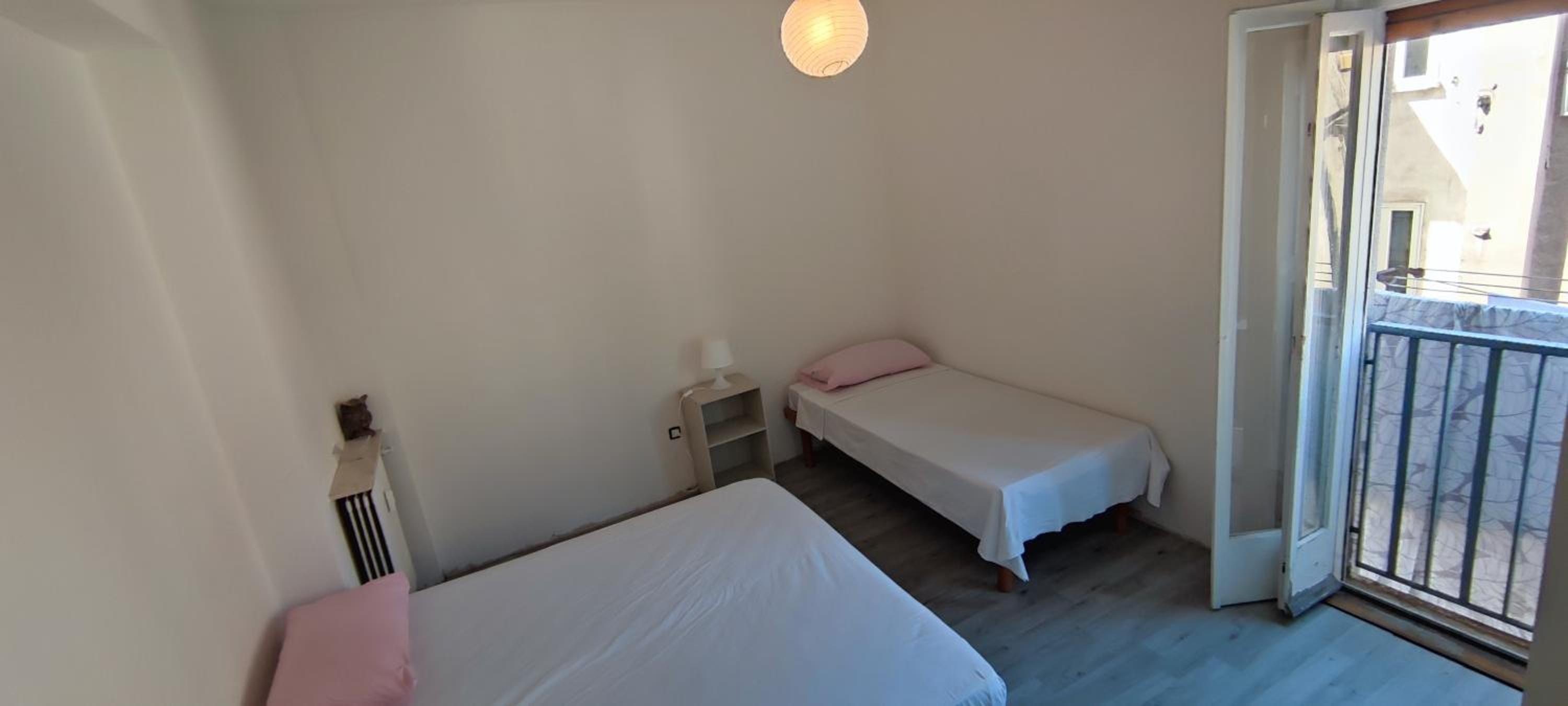 Two-Bedroom Apartment - Photo 4