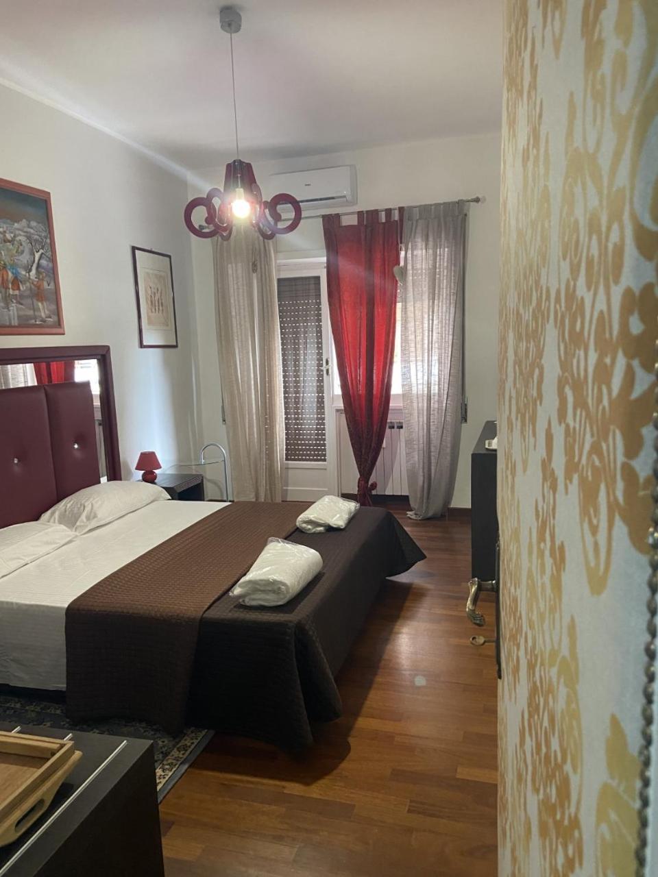 Double Room with Private External Bathroom
