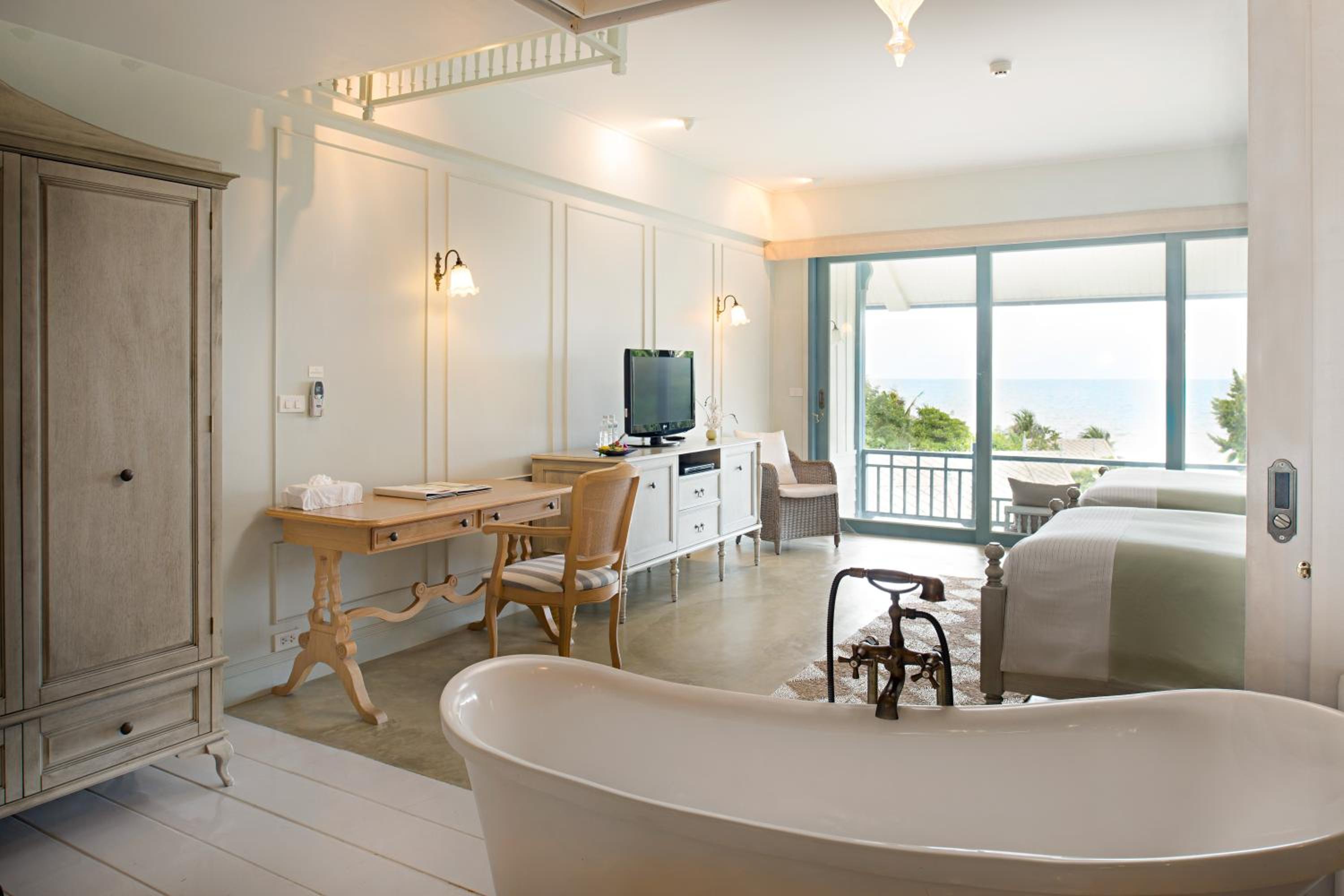 Sea View Deluxe - Photo 5