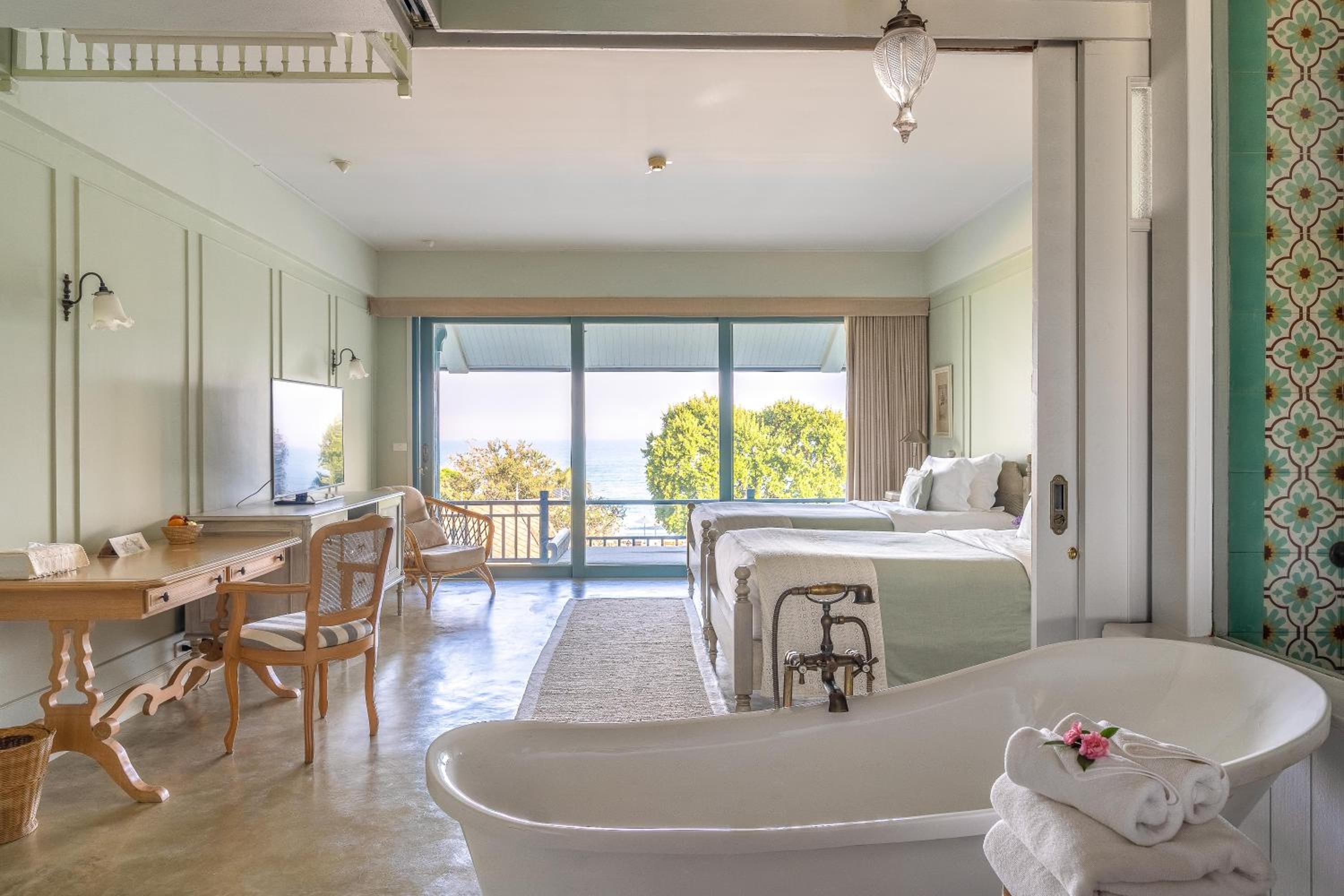 Sea View Deluxe - Photo 4