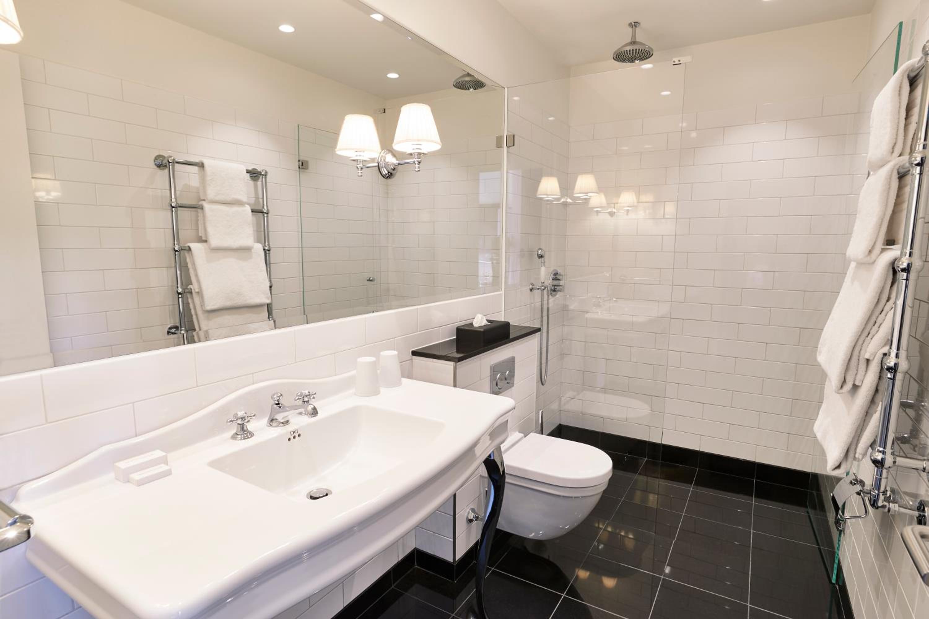 Standard Double or Twin Room including evening Spa access - Photo 3