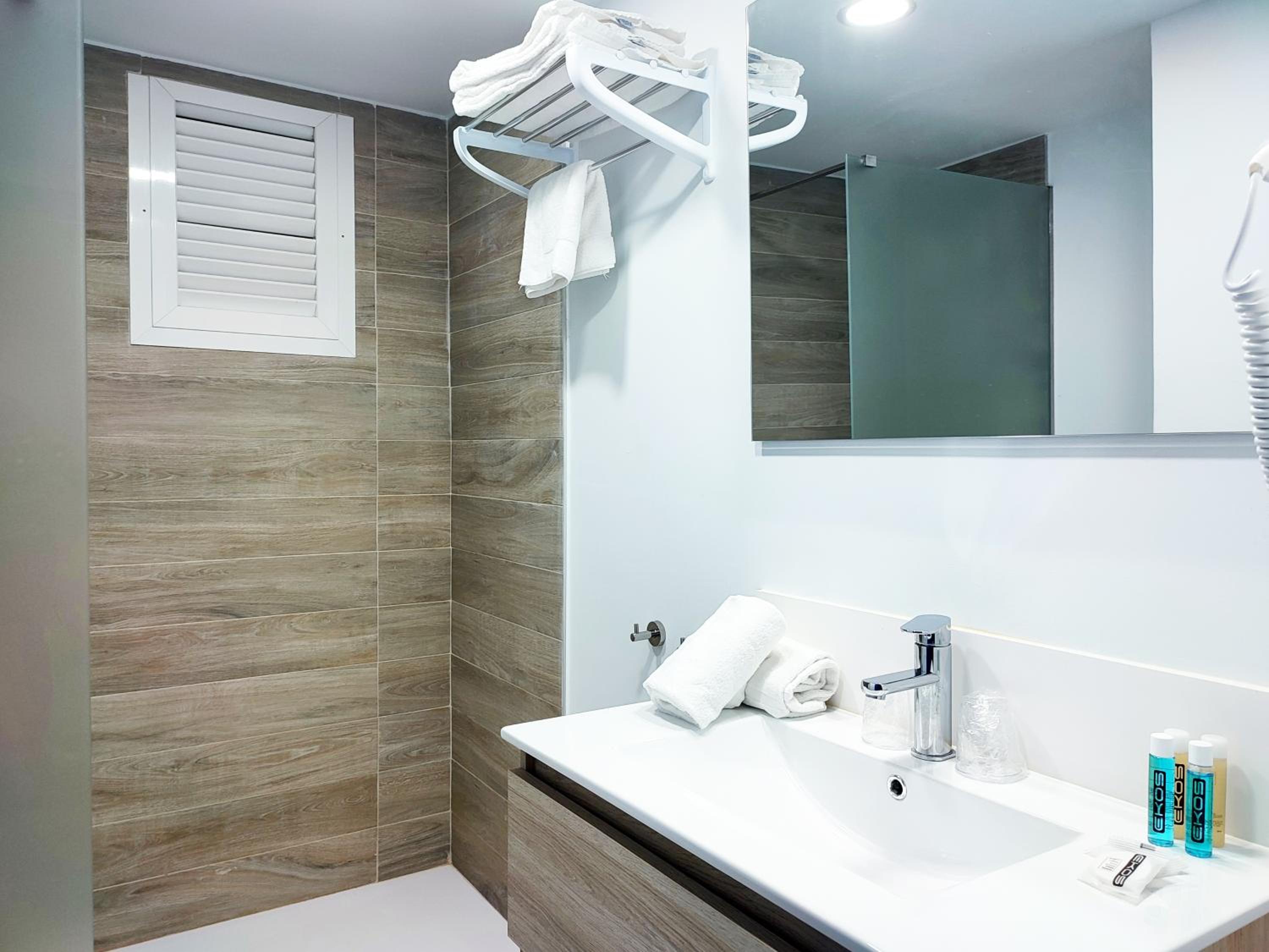 Double Room with Street View photo 2