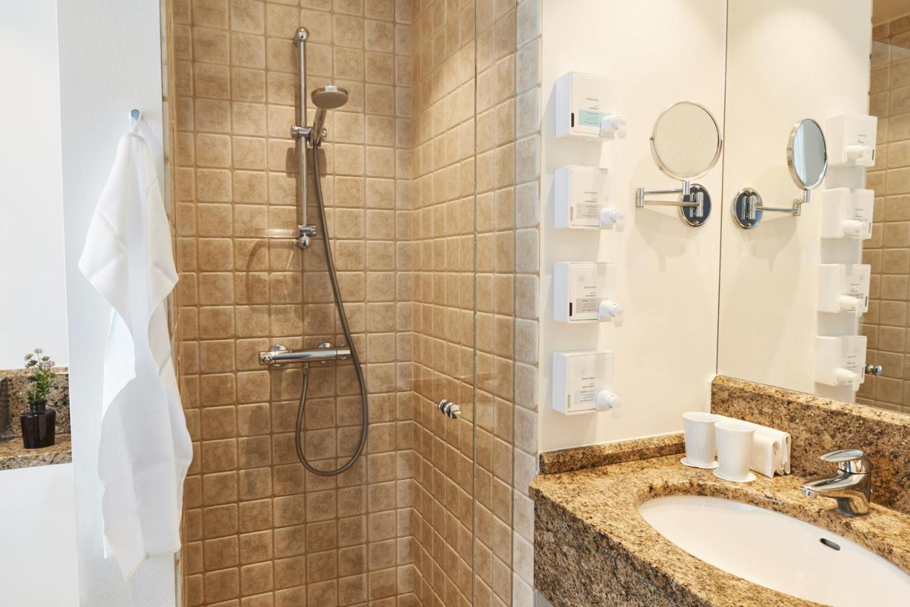Superior Double or Twin Room including evening Spa access - Photo 2