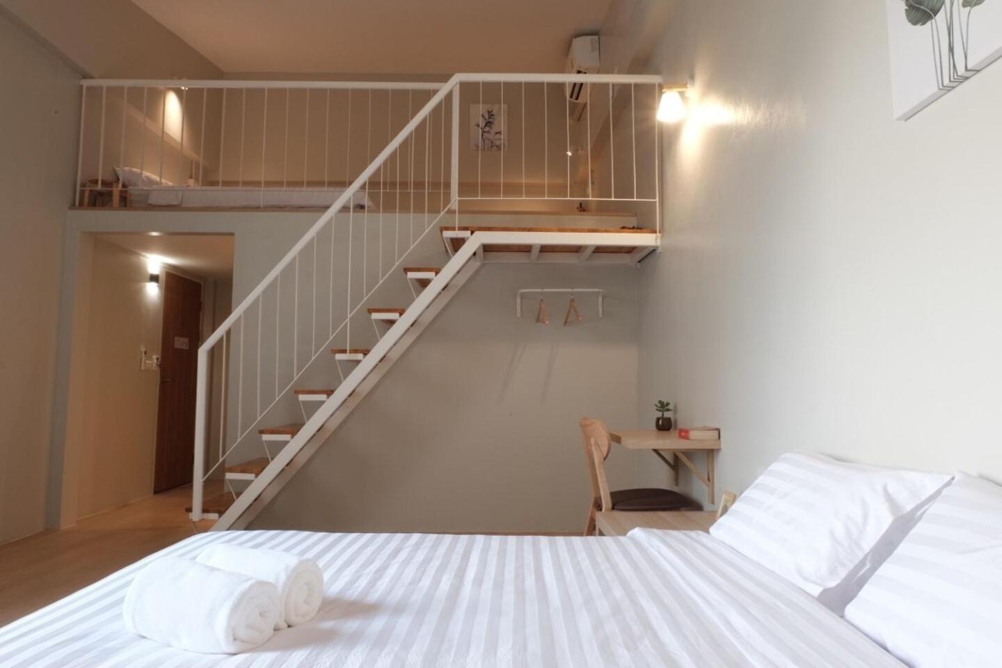 Duplex Quadruple Room - Photo 1