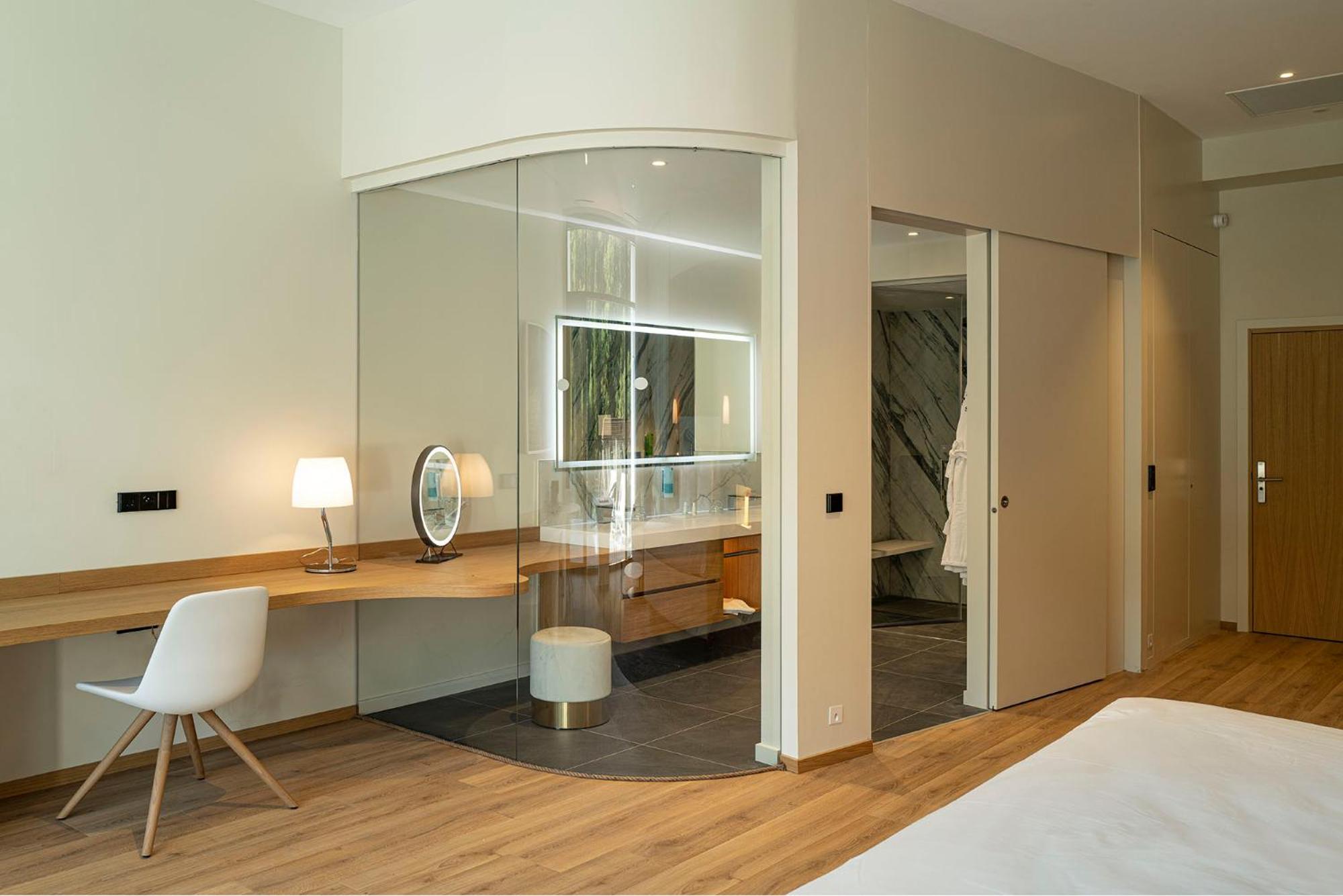 Suite avec Terrasse et Accès au Spa