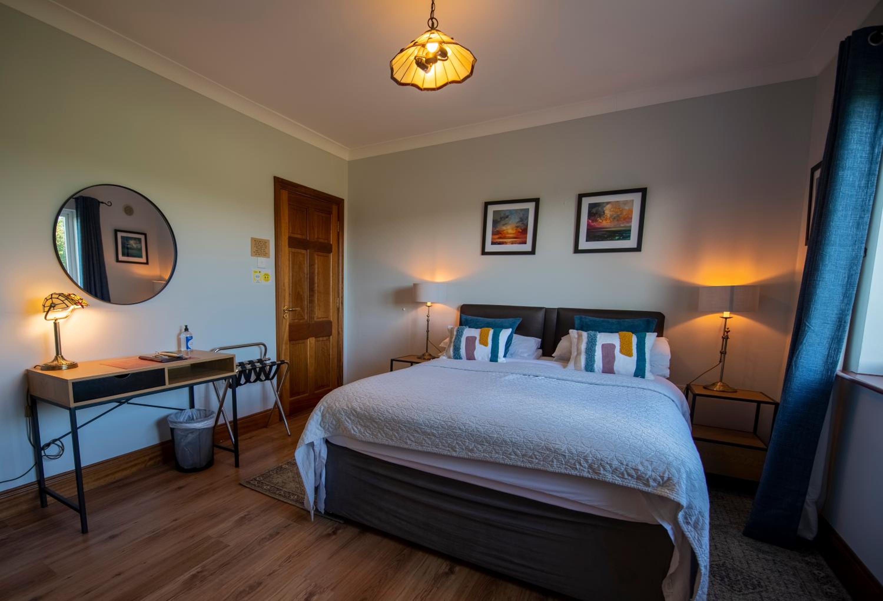 En-suite Double Room with Countryside View