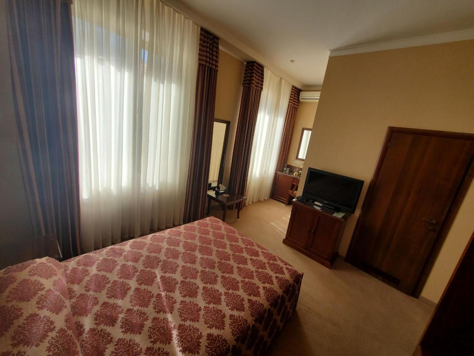 Economy Double or Twin Room photo 1