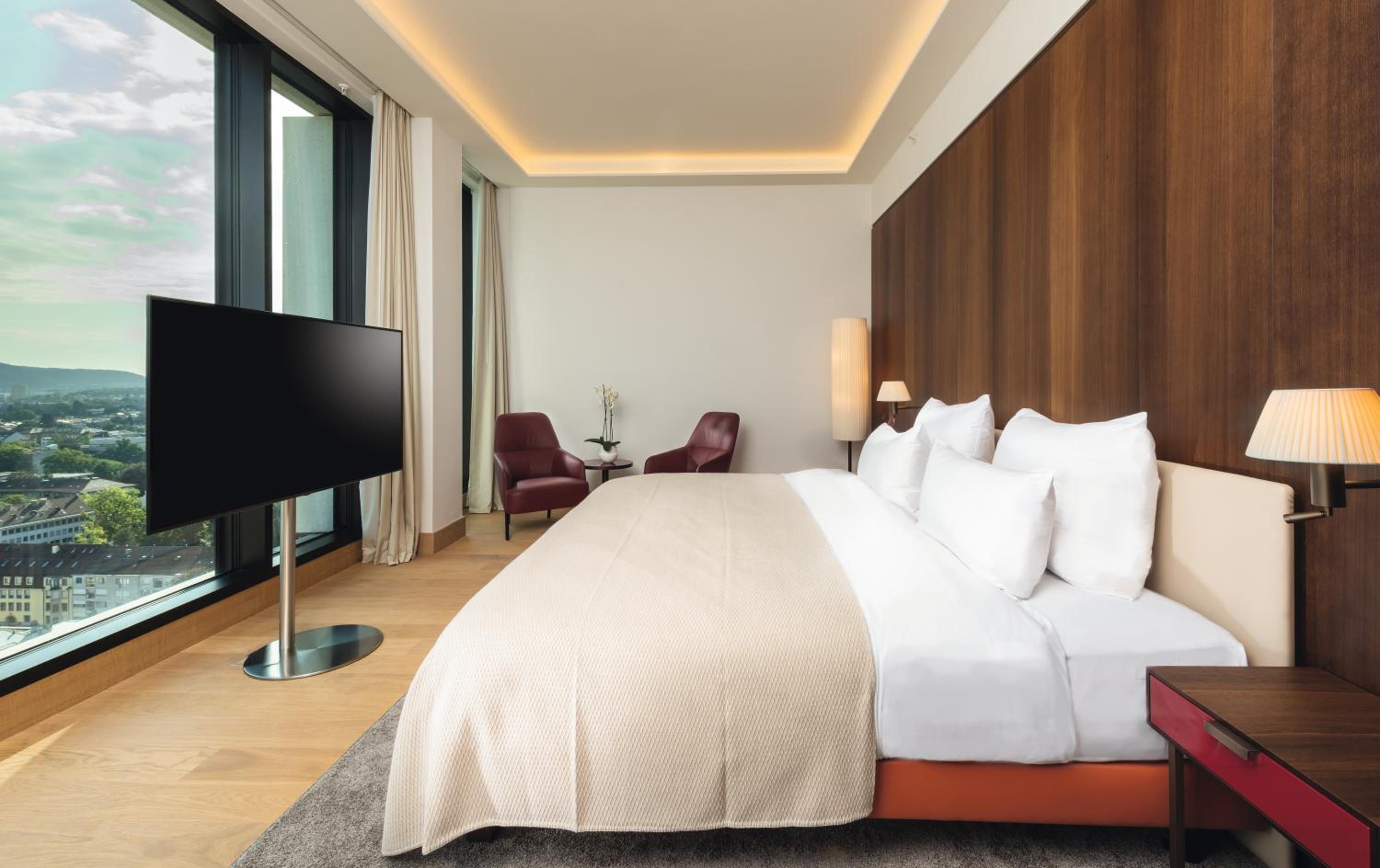 Grand King Suite - Photo 1