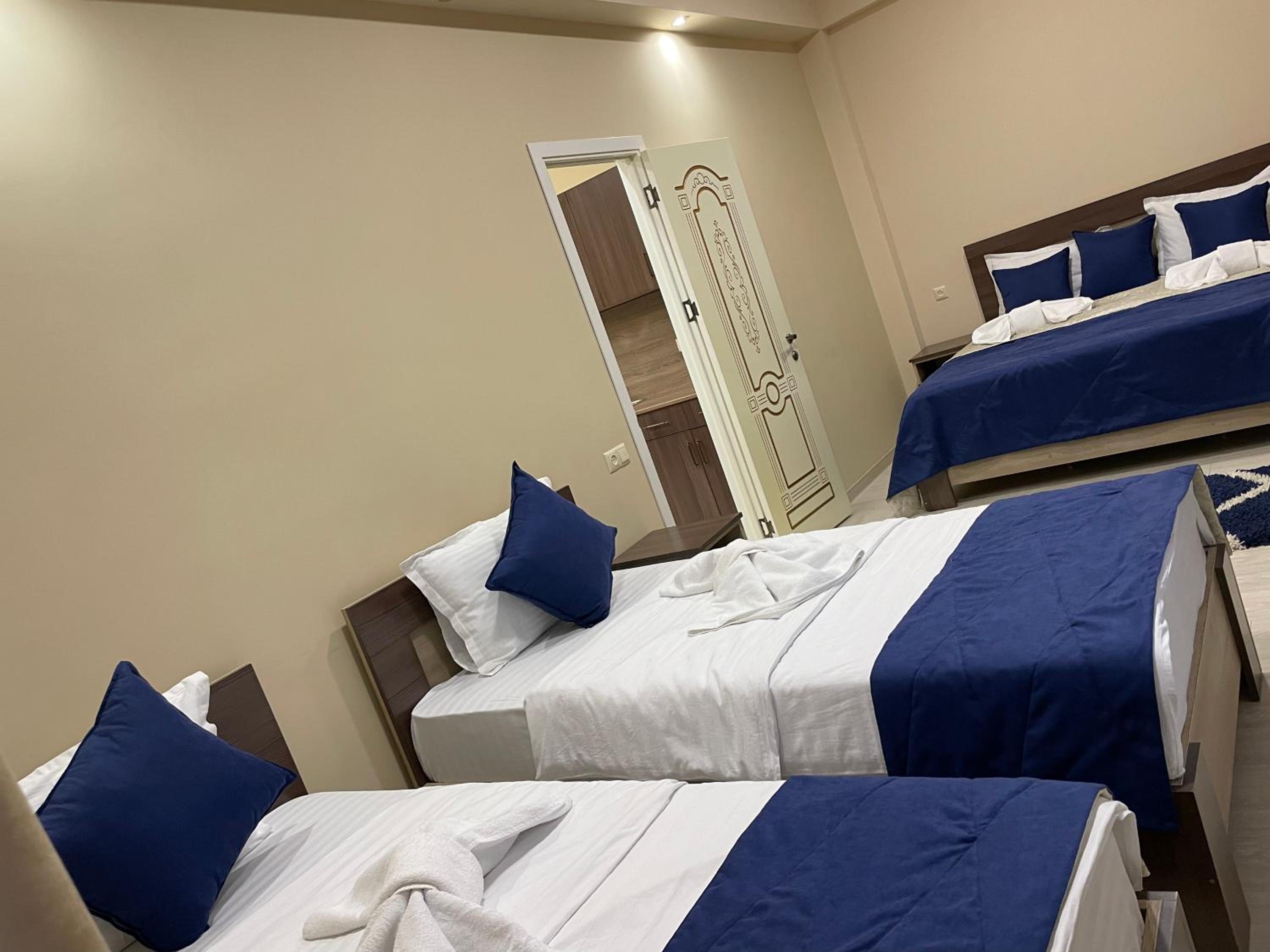 One-Bedroom Suite photo 2