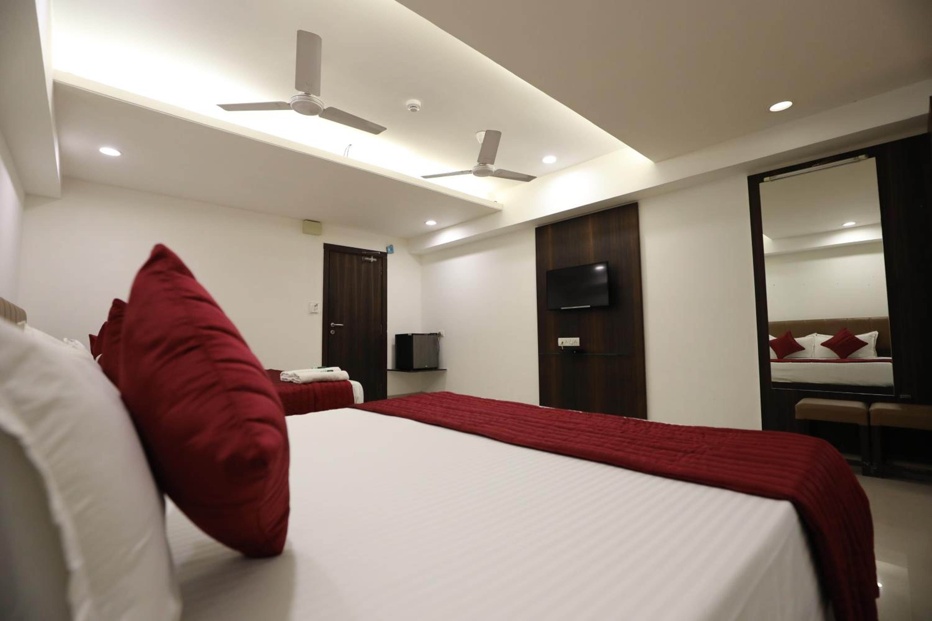 Quadruple Room - Photo 13