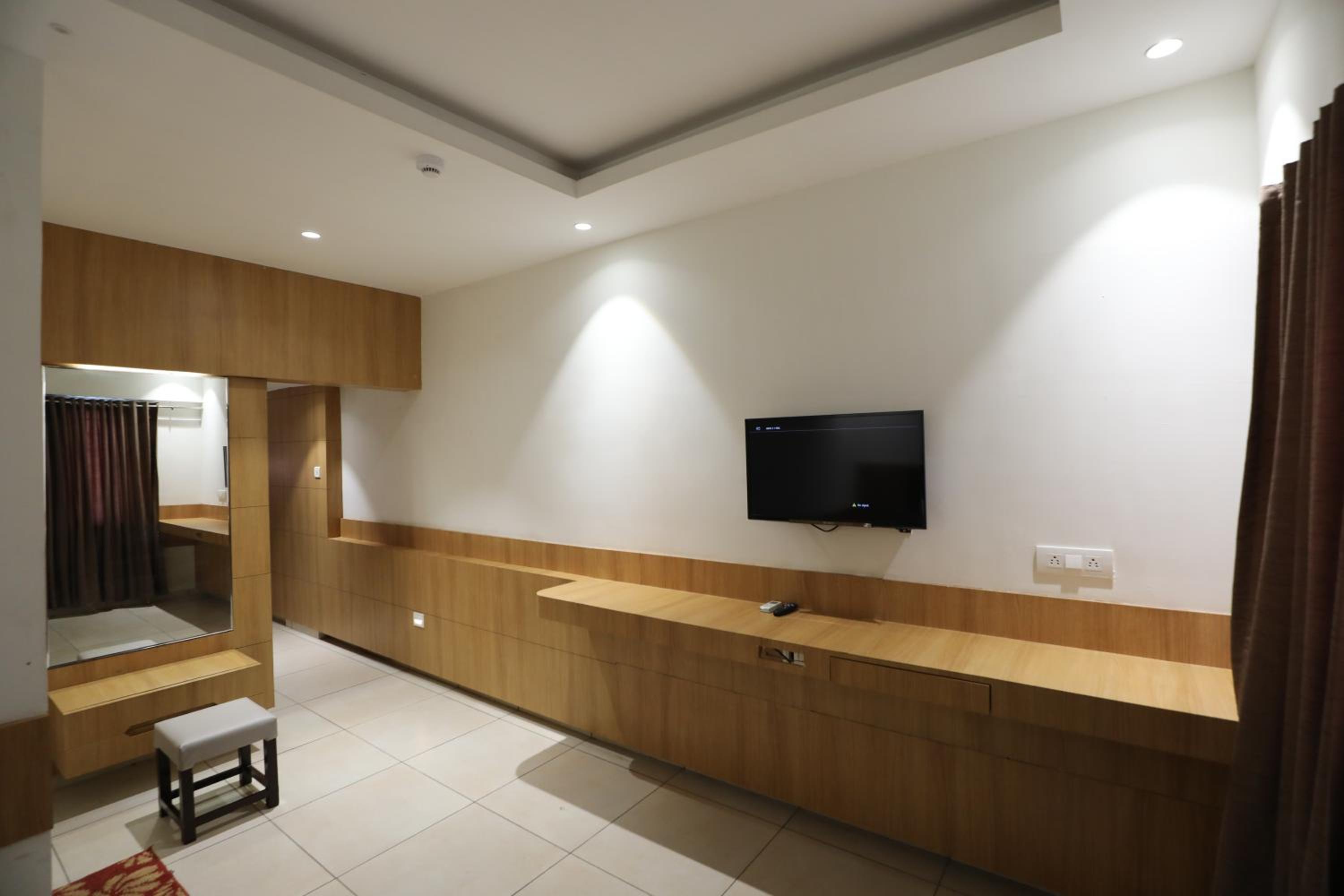 Quadruple Room - Photo 3