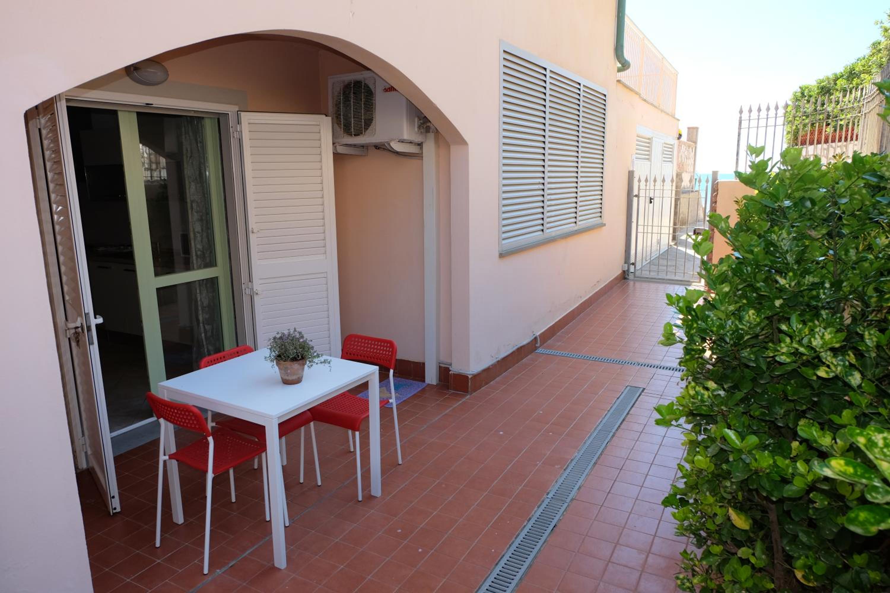 Studio With Sea View photo 2