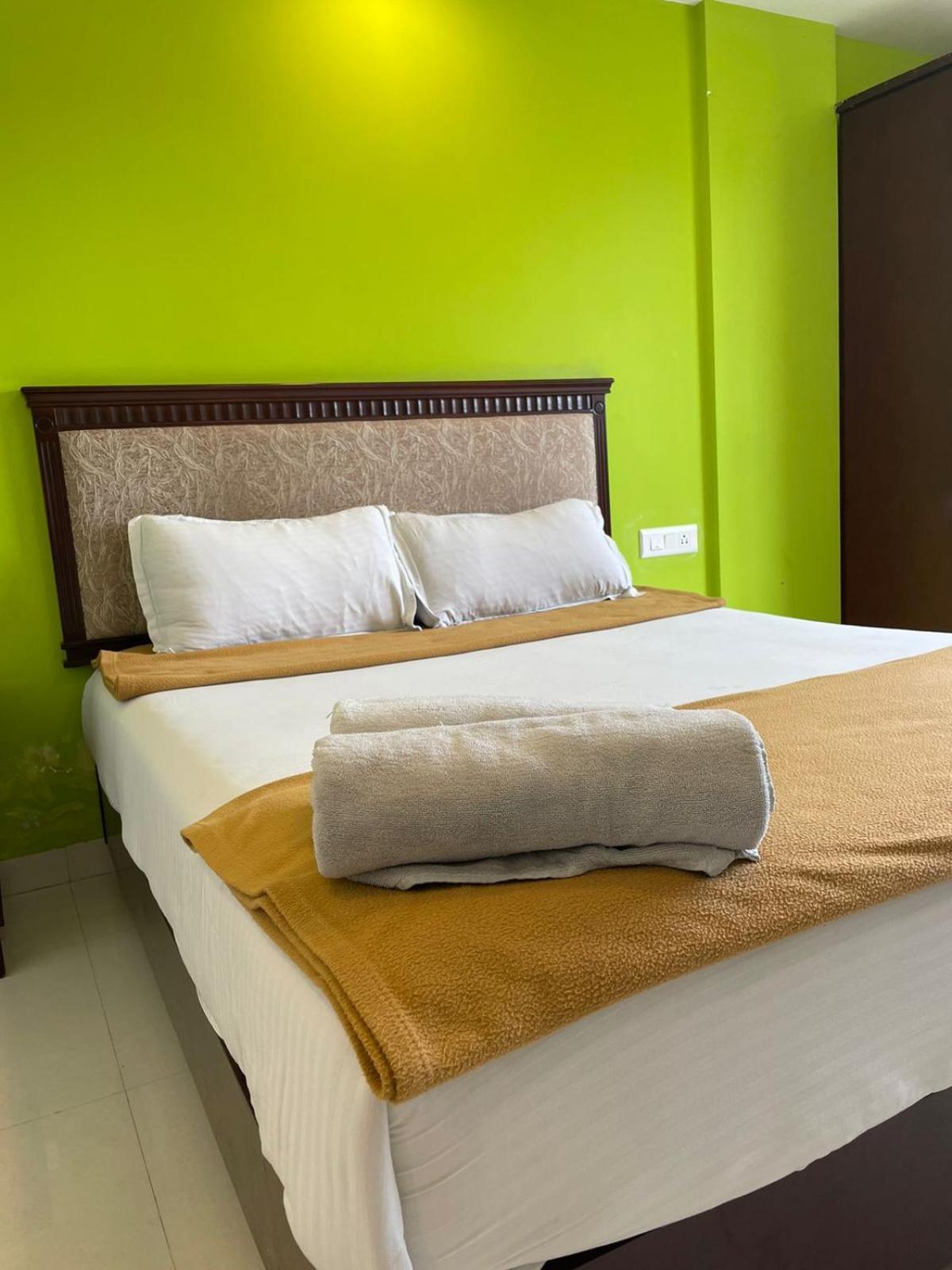 Deluxe Room - Photo 1