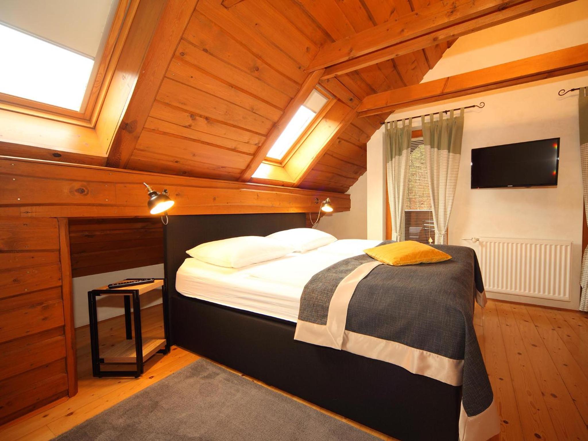 Economy Double Room photo 2